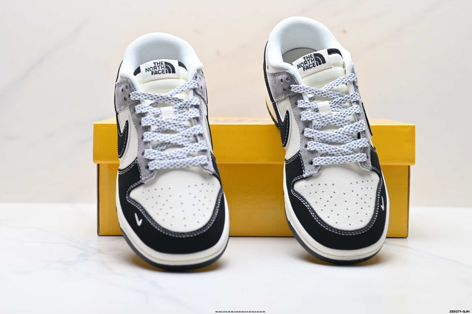 280 Nike Dunk Low Retro ‘DIY高端定制’耐克 低帮休闲运动板鞋 DN3168-010-Chinese UA Cheap High Quatity Brand Clothes Bags handbags Sneakers wholesale wholesaler seller from China Factory suppliers Fashion Clothing Shoes best Quality Beautiful Price 280 Nike Dunk Low Retro ‘DIY高端定制’耐克 低帮休闲运动板鞋 DN3168-010