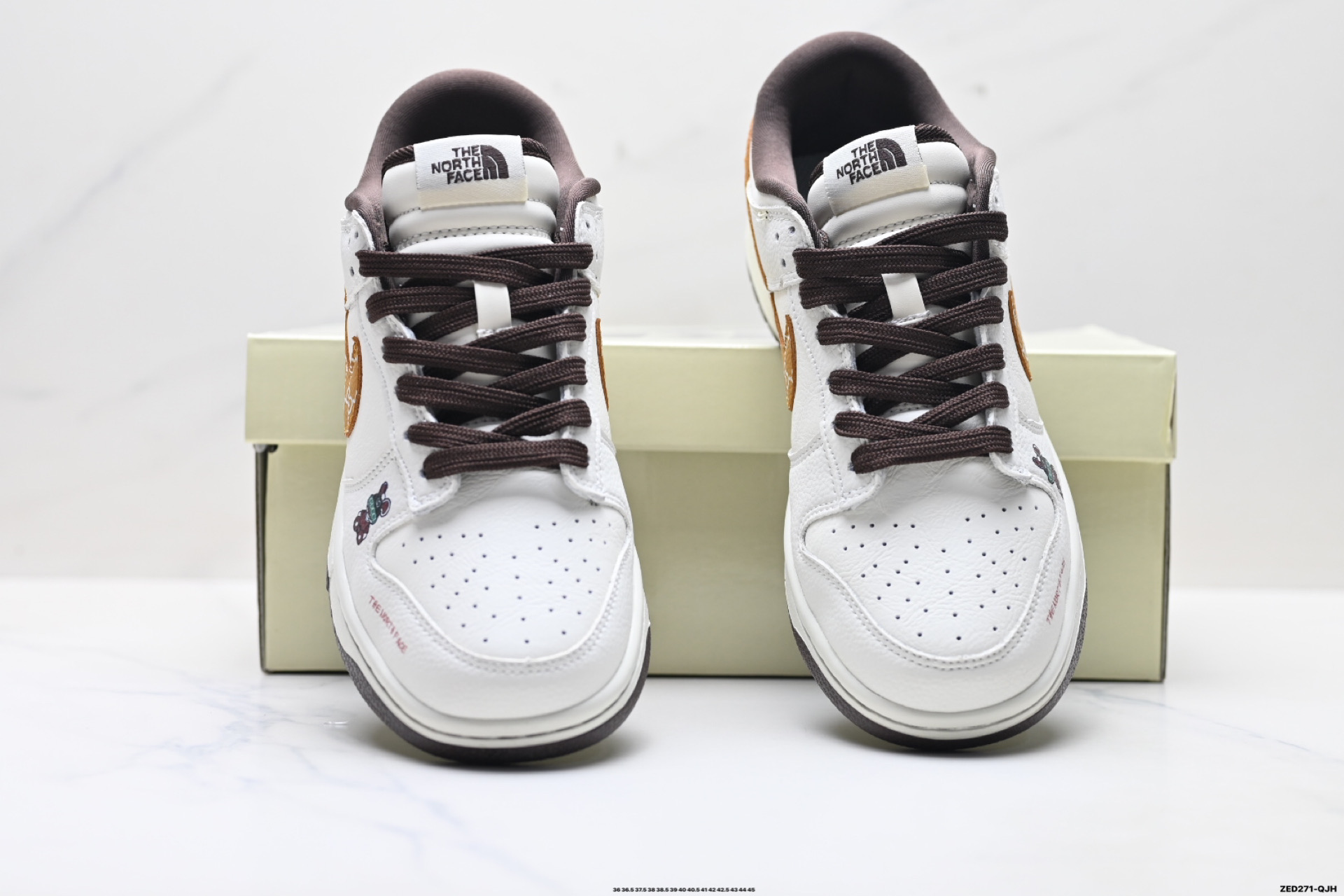 280 Nike Dunk Low Retro ‘DIY高端定制’耐克 低帮休闲运动板鞋 YF9511-916-Chinese UA Cheap High Quatity Brand Clothes Bags handbags Sneakers wholesale wholesaler seller from China Factory suppliers Fashion Clothing Shoes best Quality Beautiful Price 280 Nike Dunk Low Retro ‘DIY高端定制’耐克 低帮休闲运动板鞋 YF9511-916