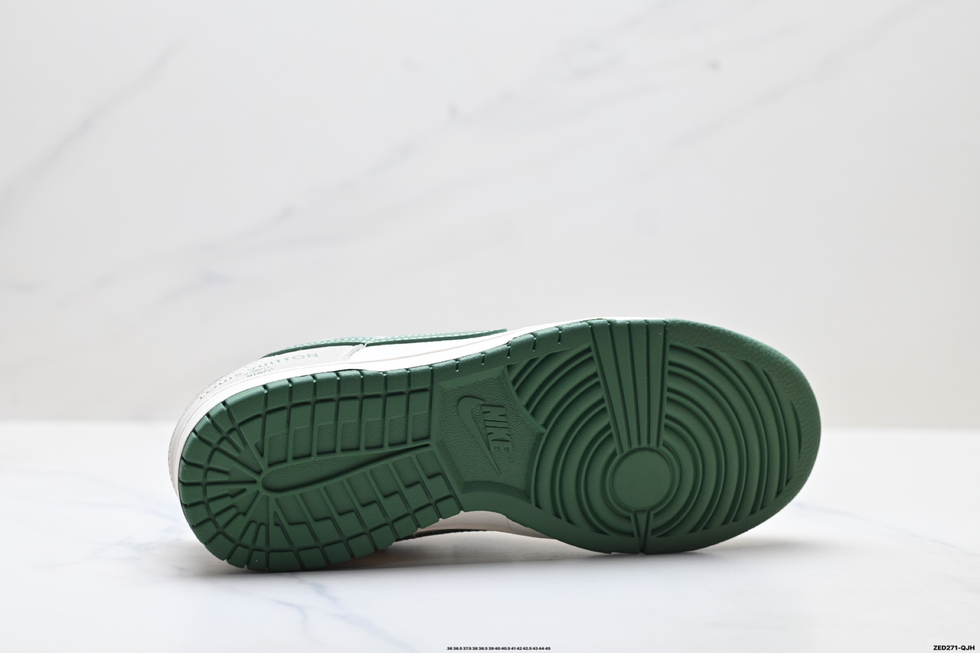 280 Nike Dunk Low Retro ‘DIY高端定制’耐克 低帮休闲运动板鞋 JP1678-010-Chinese UA Cheap High Quatity Brand Clothes Bags handbags Sneakers wholesale wholesaler seller from China Factory suppliers Fashion Clothing Shoes best Quality Beautiful Price 280 Nike Dunk Low Retro ‘DIY高端定制’耐克 低帮休闲运动板鞋 JP1678-010