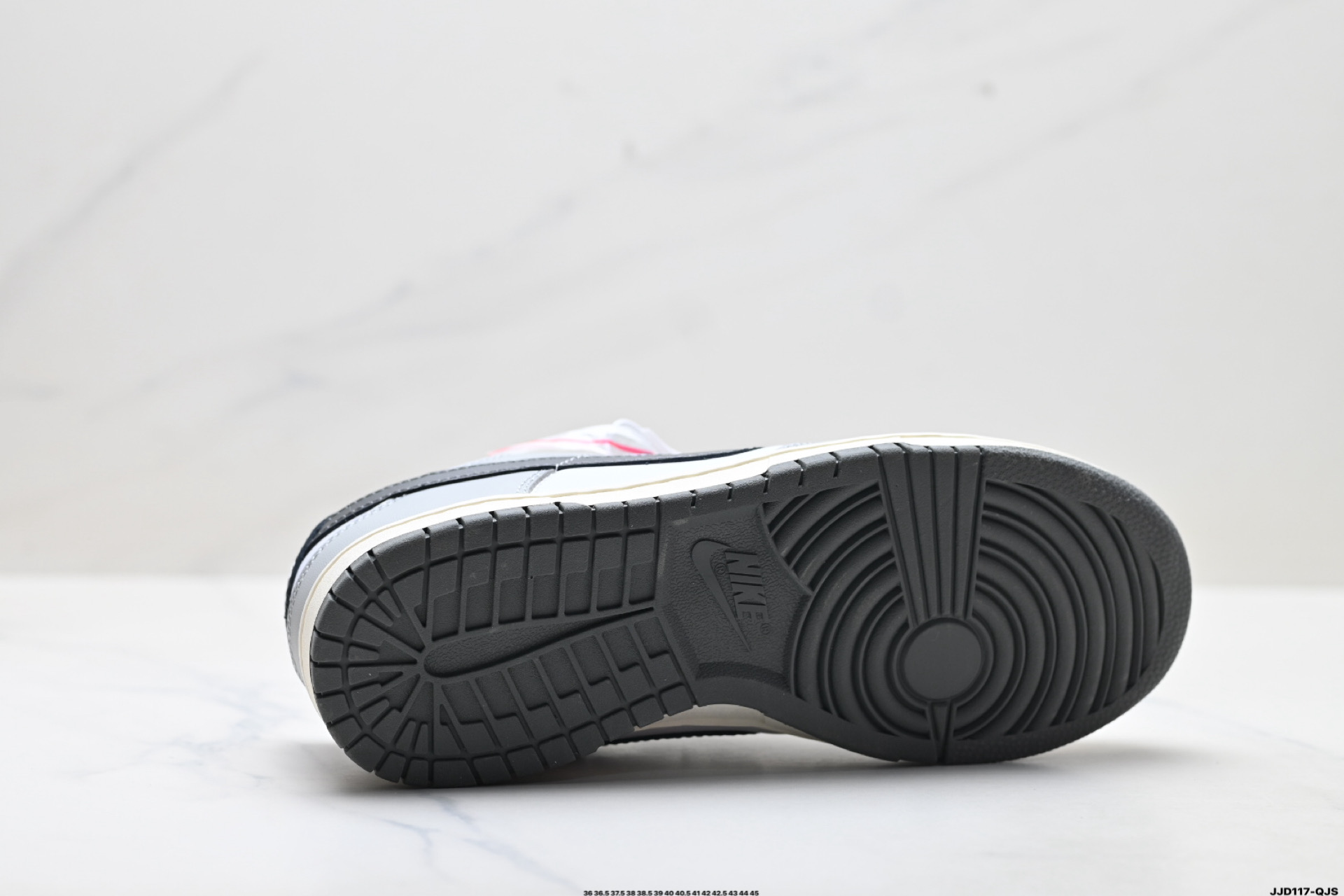 💰150
真标✅NIKE DUNK LOW 扣篮系列 耐克 复古低帮休闲运动滑板板鞋
货号:DD1503-117尺码:36 36.5 37.5 38 38.5 39 40 40.5 41 42 42.5 43 44 45
ID:JJD117-QJS