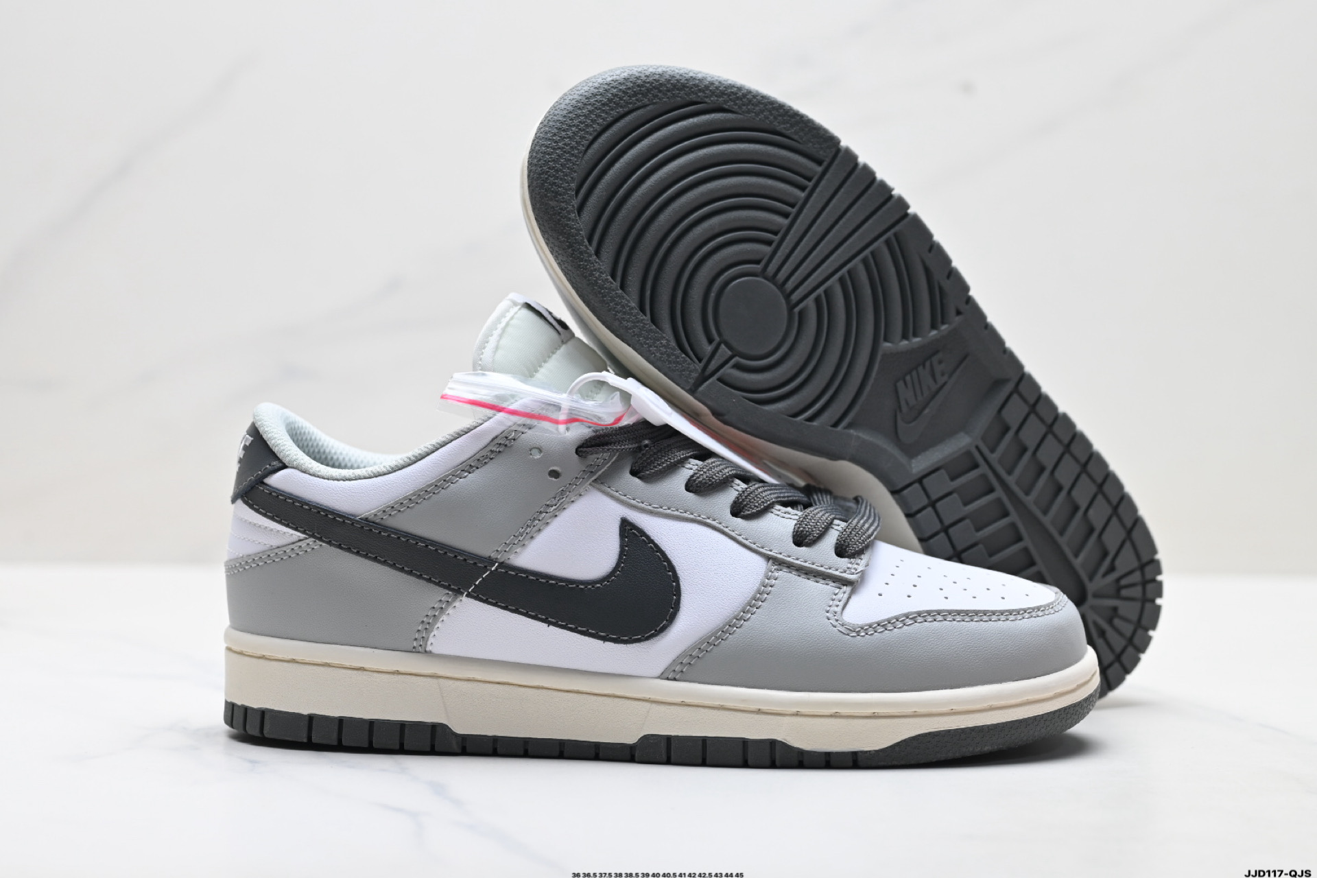 💰150
真标✅NIKE DUNK LOW 扣篮系列 耐克 复古低帮休闲运动滑板板鞋
货号:DD1503-117尺码:36 36.5 37.5 38 38.5 39 40 40.5 41 42 42.5 43 44 45
ID:JJD117-QJS