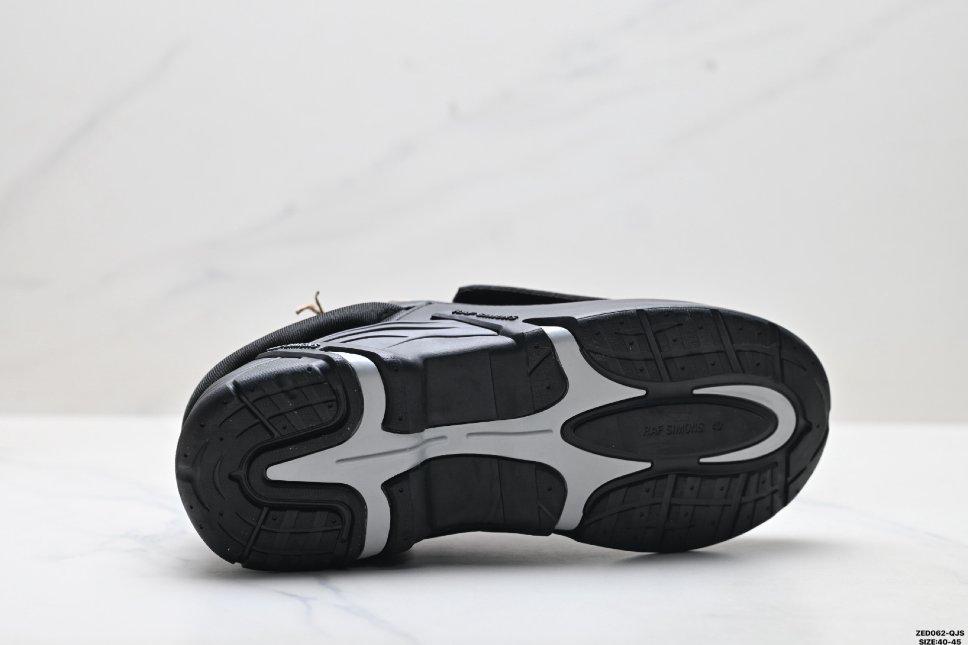 280 RAF SIMONS CYLON-21 潮流运动 织物皮革 圆头系带 低帮休闲鞋 HR740001L-0003-Chinese UA Cheap High Quatity Brand Clothes Bags handbags Sneakers wholesale wholesaler seller from China Factory suppliers Fashion Clothing Shoes best Quality Beautiful Price 280 RAF SIMONS CYLON-21 潮流运动 织物皮革 圆头系带 低帮休闲鞋 HR740001L-0003