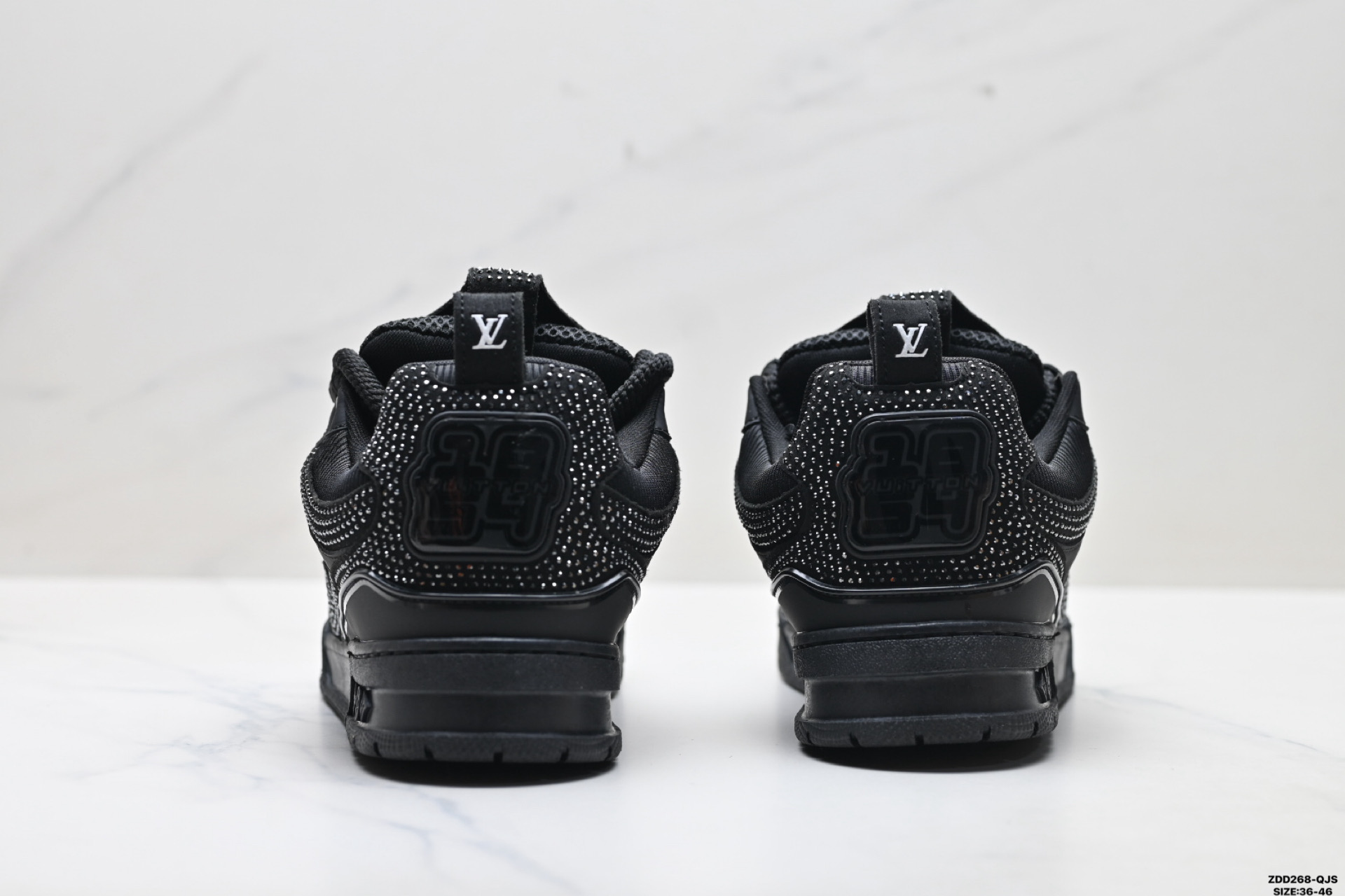 250 Louis Vuitton Trainer Sneaker Low 路易威登 休闲运动文化百搭板鞋-Chinese UA Cheap High Quatity Brand Clothes Bags handbags Sneakers wholesale wholesaler seller from China Factory suppliers Fashion Clothing Shoes best Quality Beautiful Price 250 Louis Vuitton Trainer Sneaker Low 路易威登 休闲运动文化百搭板鞋