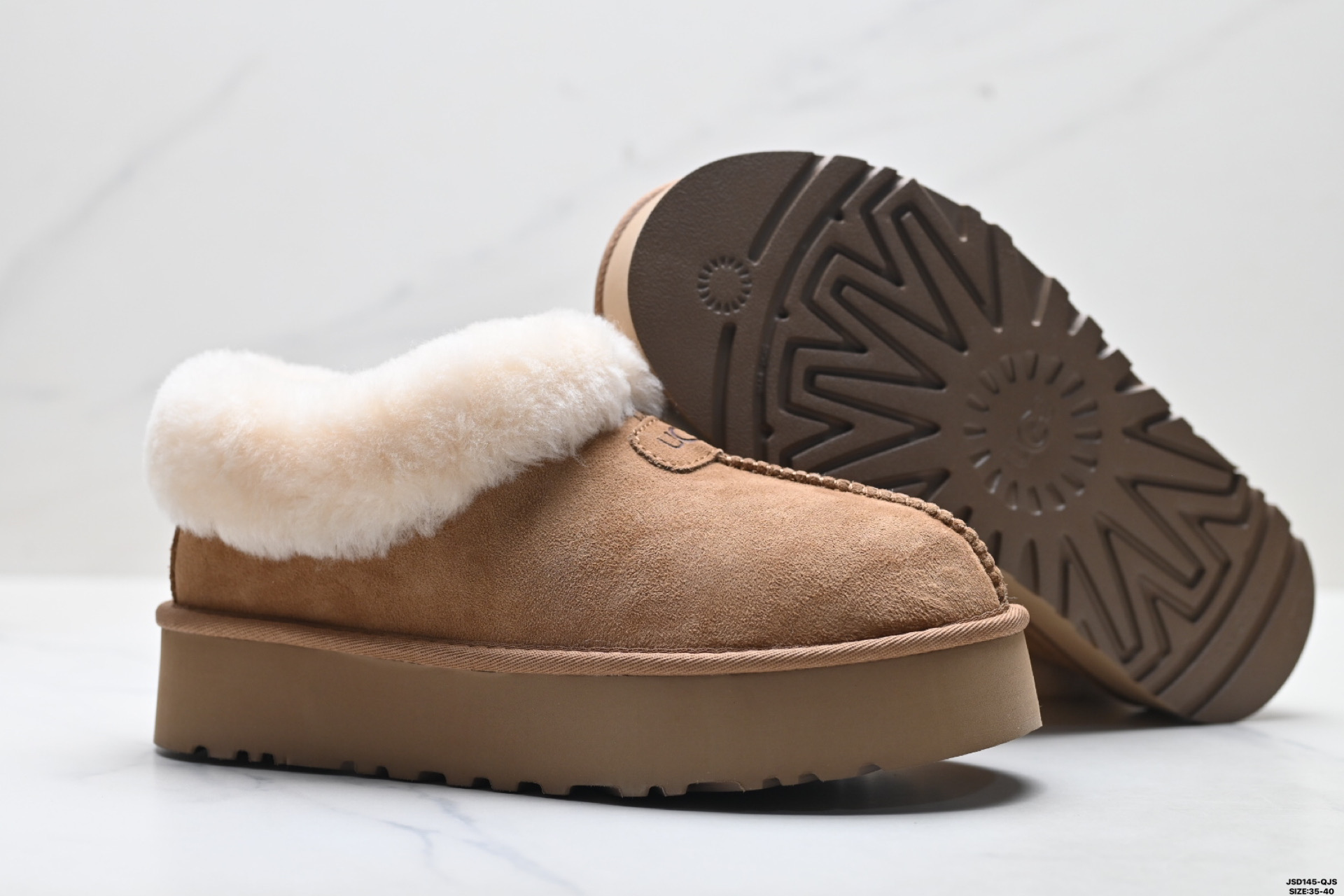 220 UGG DAKOTA 舒适柔软时尚 耐磨增高保暖 一脚蹬保暖雪地靴 1134810-Chinese UA Cheap High Quatity Brand Clothes Bags handbags Sneakers wholesale wholesaler seller from China Factory suppliers Fashion Clothing Shoes best Quality Beautiful Price 220 UGG DAKOTA 舒适柔软时尚 耐磨增高保暖 一脚蹬保暖雪地靴 1134810