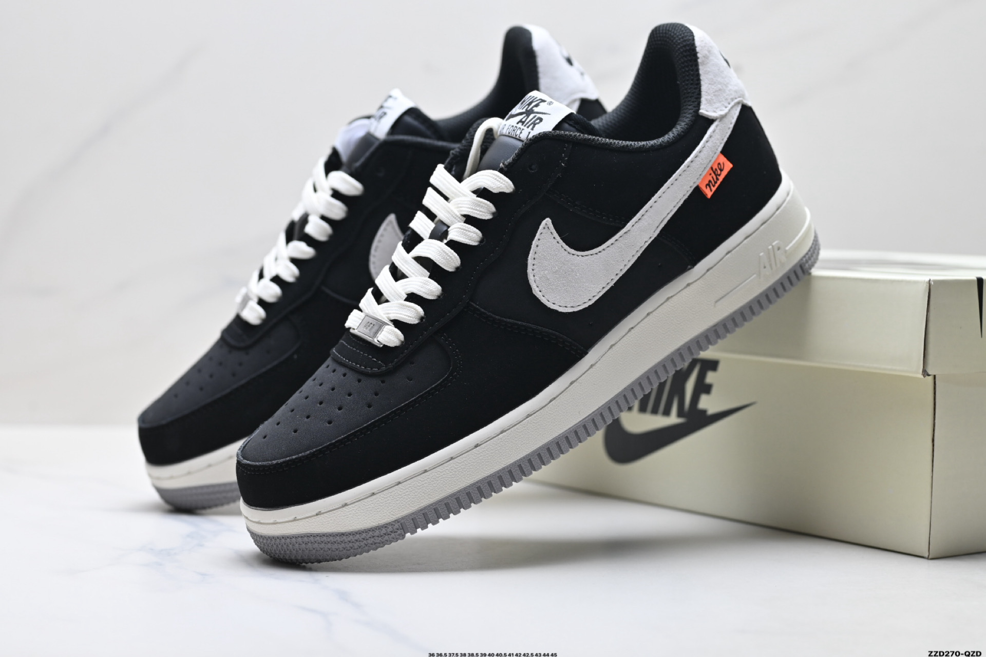 NIKE AIR FORCE 1‘07 LV8 FQ3544-001