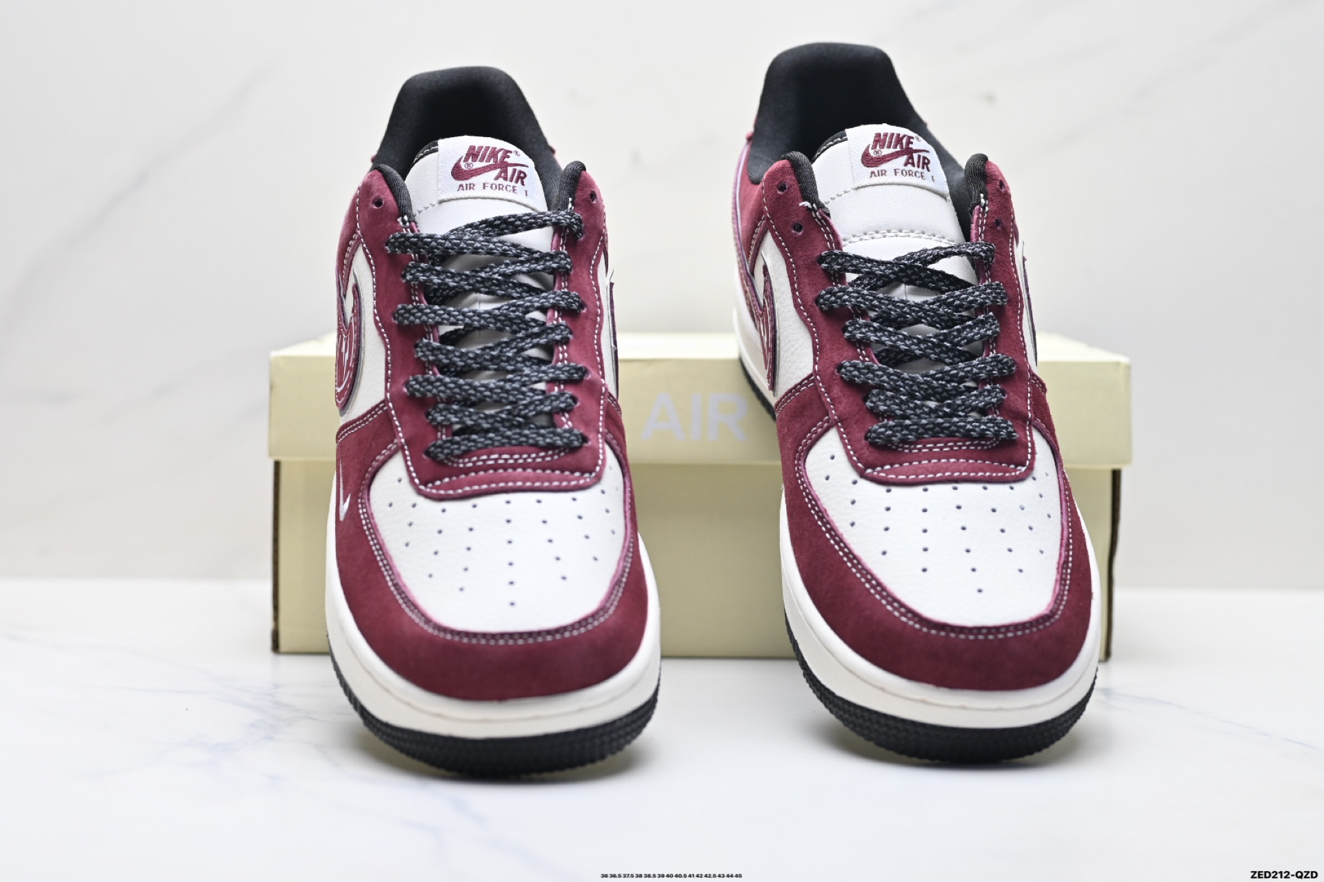 NIKE AIR FORCE 1‘07 LV8 SS1979-002