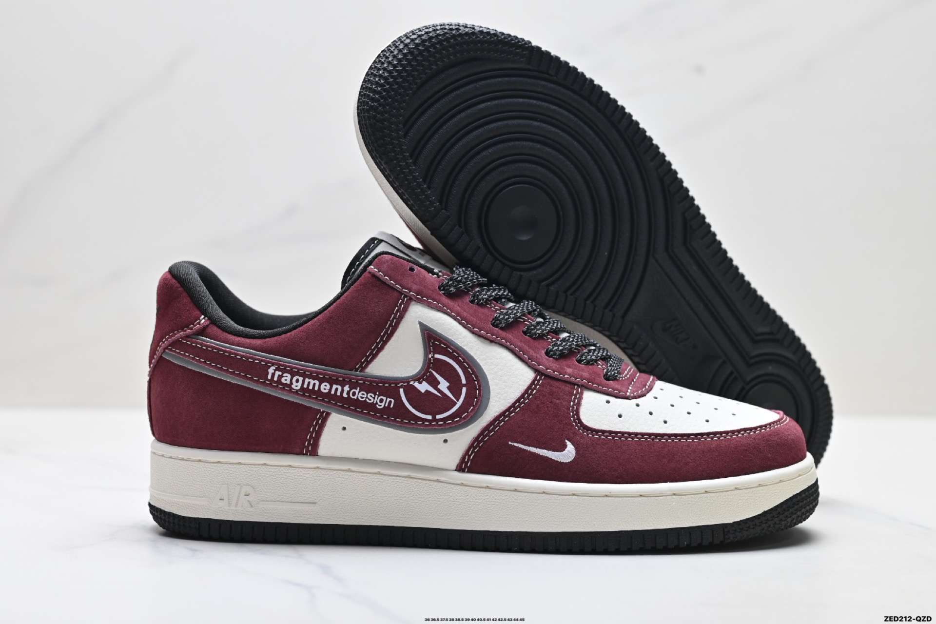NIKE AIR FORCE 1‘07 LV8 SS1979-002