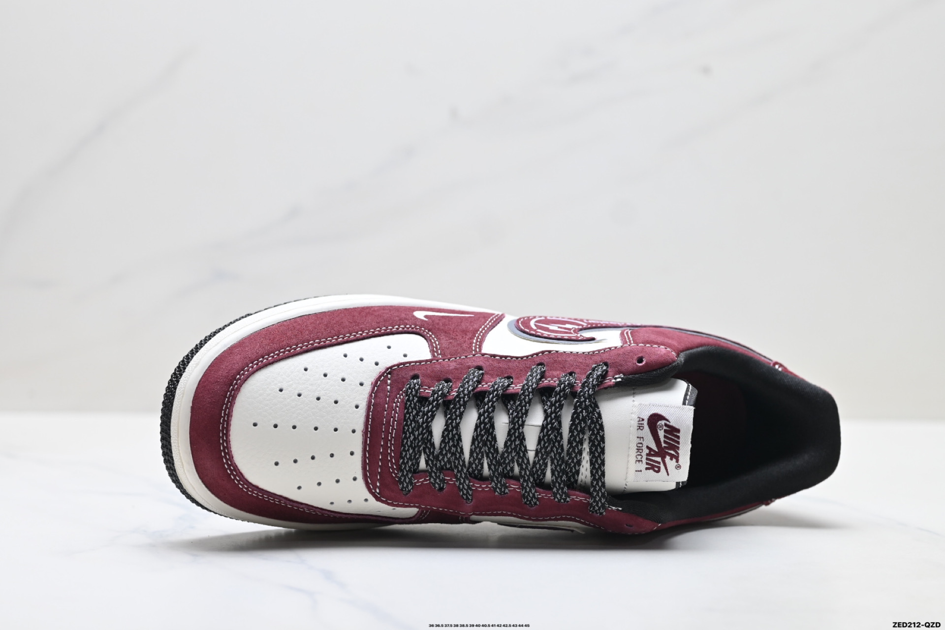 NIKE AIR FORCE 1‘07 LV8 SS1979-002