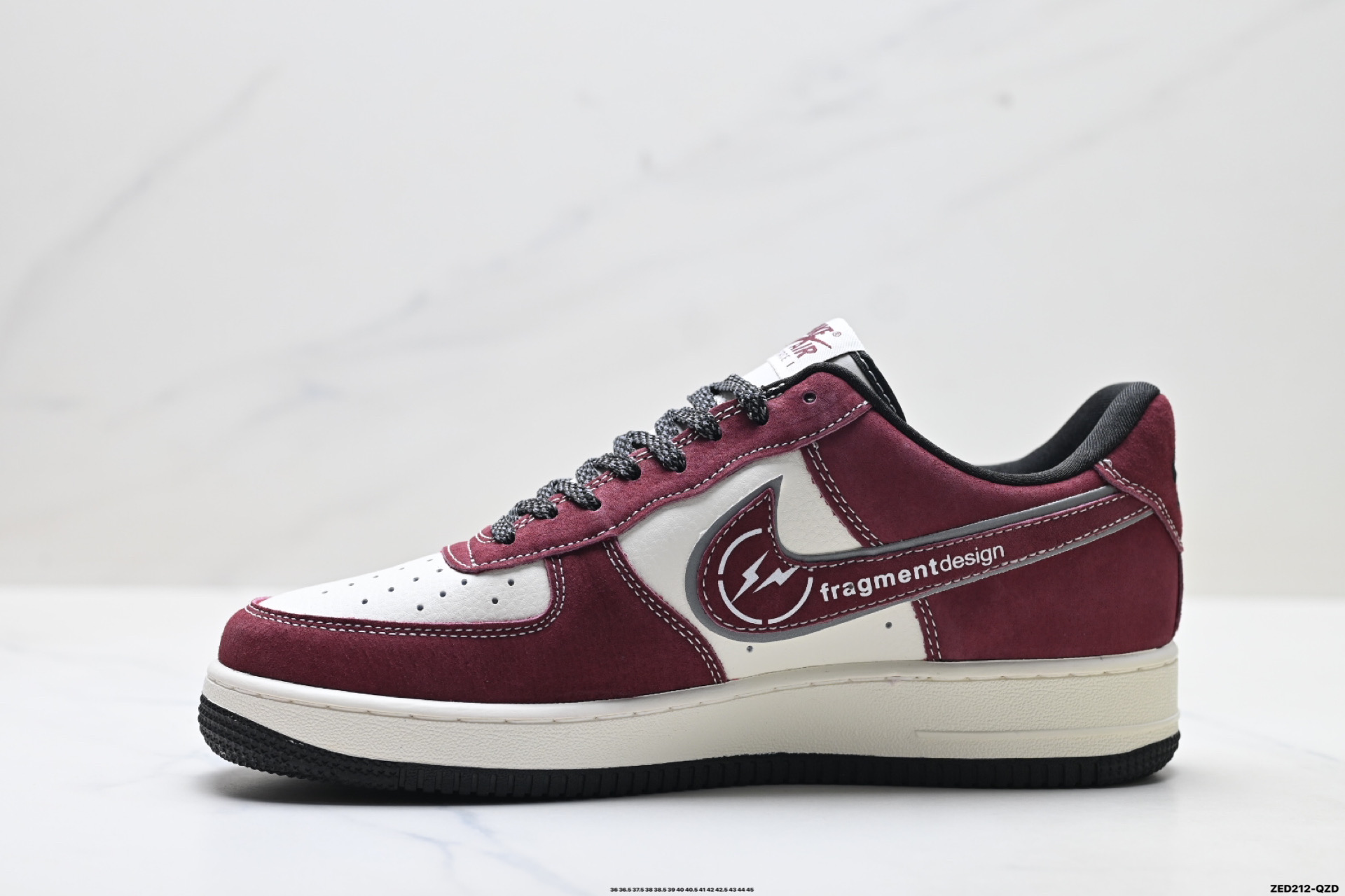 NIKE AIR FORCE 1‘07 LV8 SS1979-002