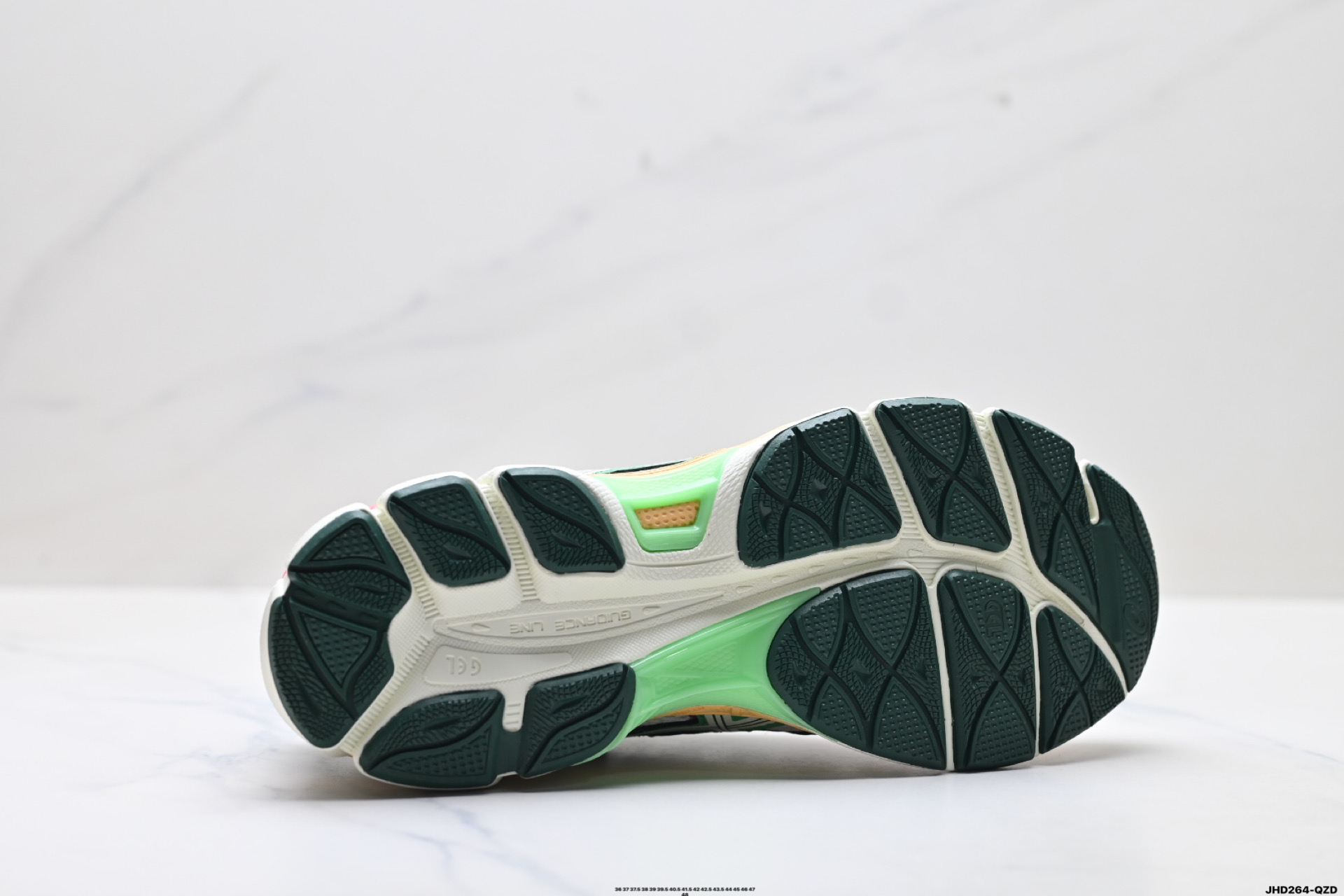 Asics Gel-Cumulus 16 亚瑟士 防滑耐磨 休闲运动鞋 1203A763-100