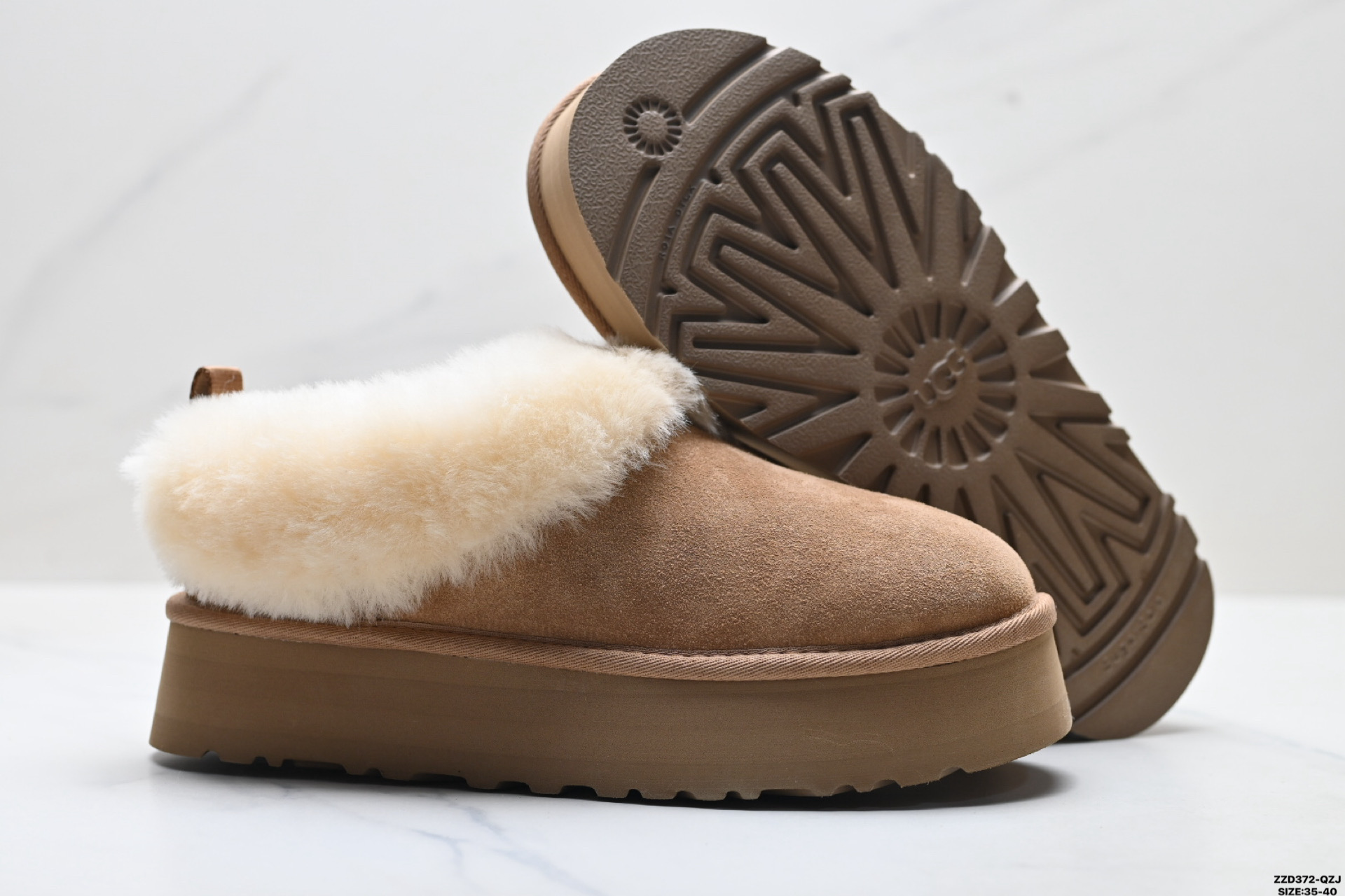 UGG CLASSIC MINI 轻便舒适 麂皮 低帮保暖雪地靴 1171393-Top High Quatity Cheap Sneakers Fashion Clothing Clothes Bags handbags Shoes of all Brand wholesale With The best Quality And Beautiful Price from China Factory Chinese suppliers wholesaler seller UGG CLASSIC MINI 轻便舒适 麂皮 低帮保暖雪地靴 1171393