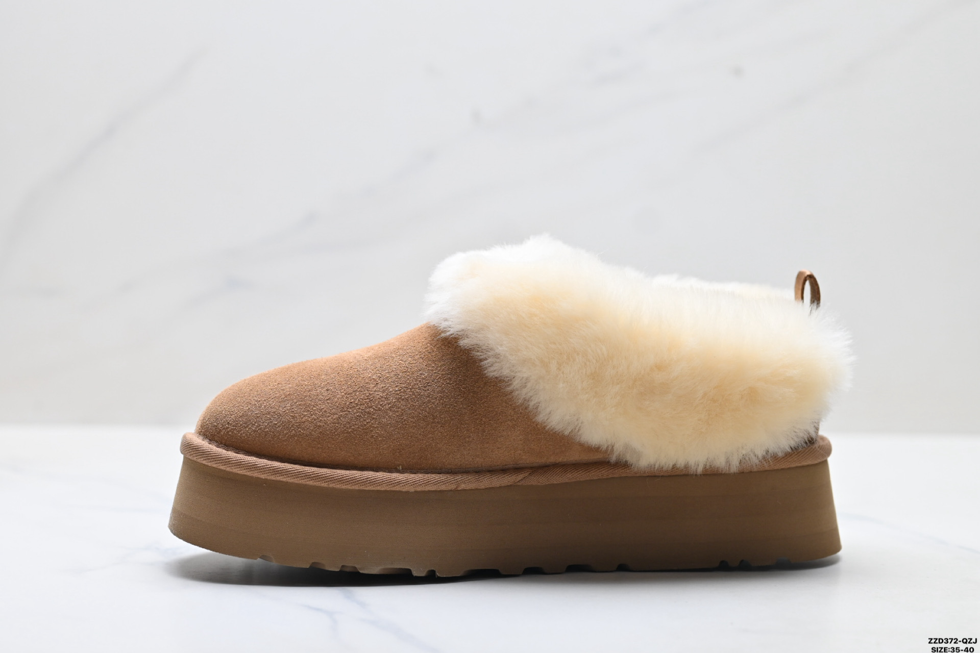 UGG CLASSIC MINI 轻便舒适 麂皮 低帮保暖雪地靴 1171393-Top High Quatity Cheap Sneakers Fashion Clothing Clothes Bags handbags Shoes of all Brand wholesale With The best Quality And Beautiful Price from China Factory Chinese suppliers wholesaler seller UGG CLASSIC MINI 轻便舒适 麂皮 低帮保暖雪地靴 1171393