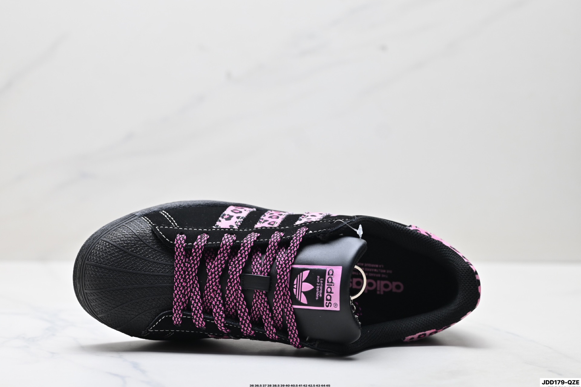 Adidas Originals Superstar 阿迪达斯 三叶草 贝壳头’DIY’系列低帮经典百搭休闲运动板鞋 AD8018-Top High Quatity Cheap Sneakers Fashion Clothing Clothes Bags handbags Shoes of all Brand wholesale With The best Quality And Beautiful Price from China Factory Chinese suppliers wholesaler seller Adidas Originals Superstar 阿迪达斯 三叶草 贝壳头’DIY’系列低帮经典百搭休闲运动板鞋 AD8018