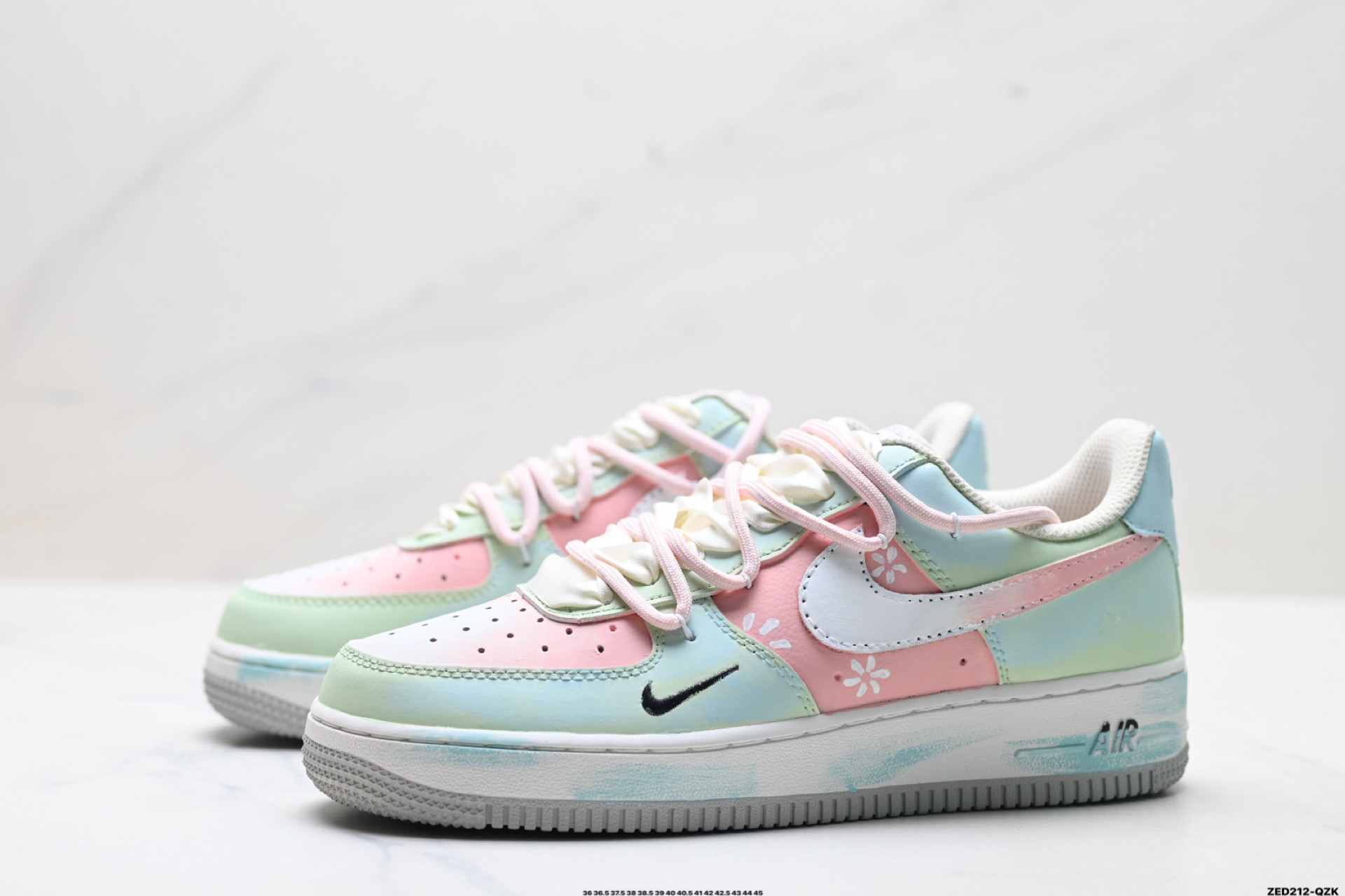 NIKE AIR FORCE 1‘07 LV8 FB1839-818