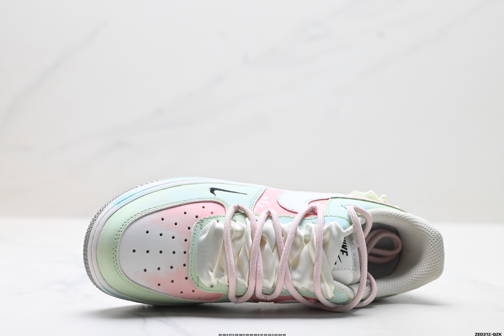 NIKE AIR FORCE 1‘07 LV8 FB1839-818