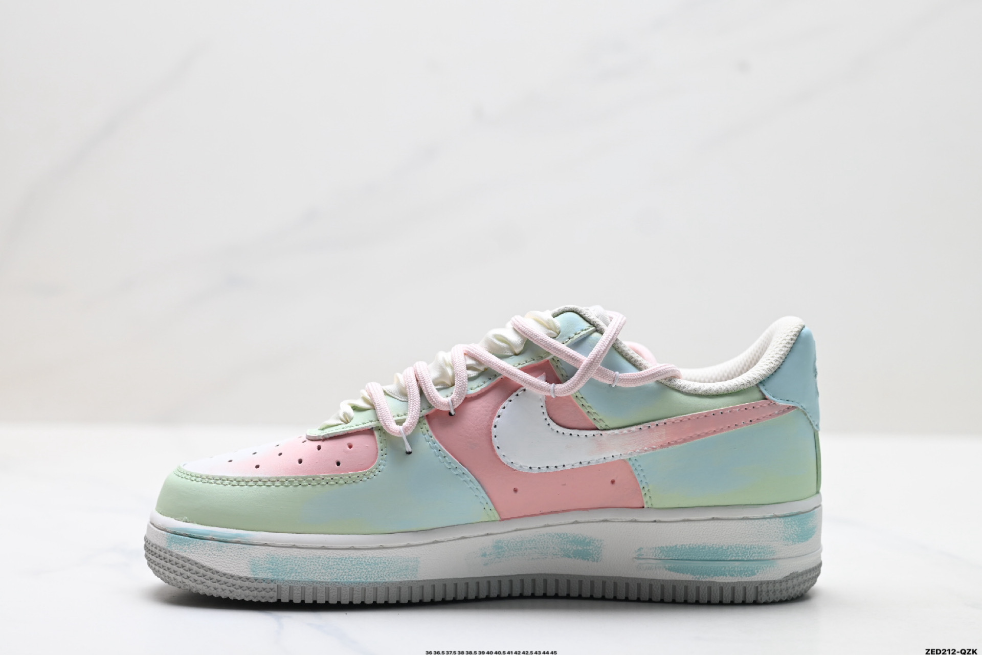 NIKE AIR FORCE 1‘07 LV8 FB1839-818