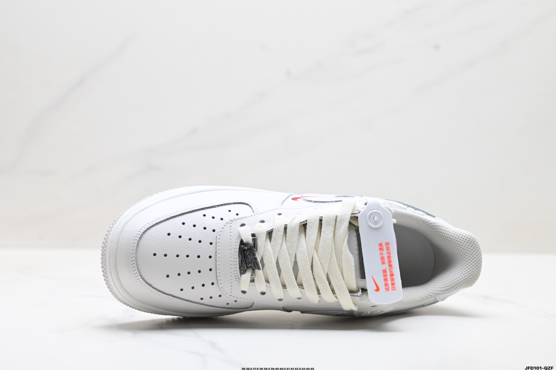 NIKE AIR FORCE 1‘07 IQ1119-011