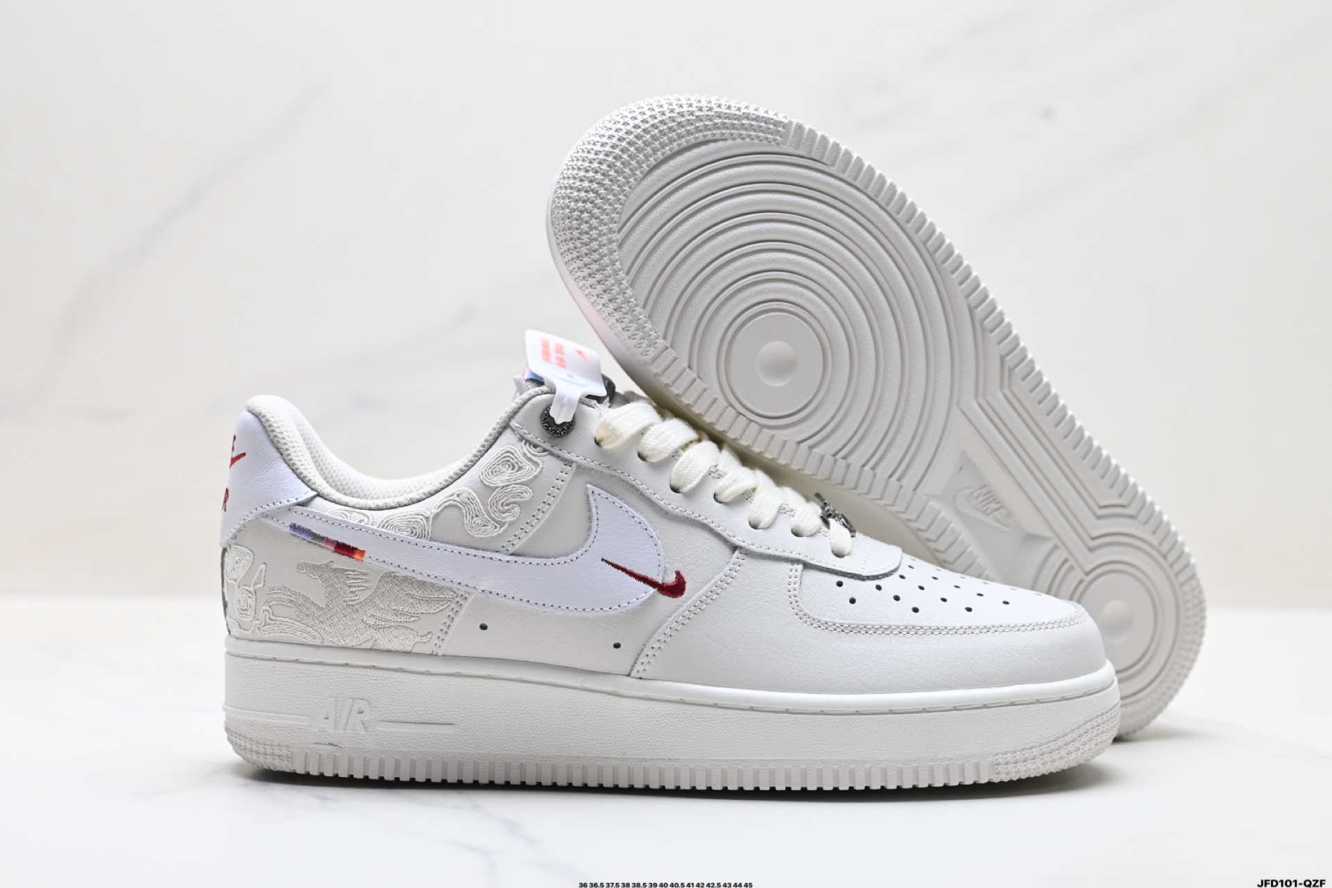 NIKE AIR FORCE 1‘07 IQ1119-011