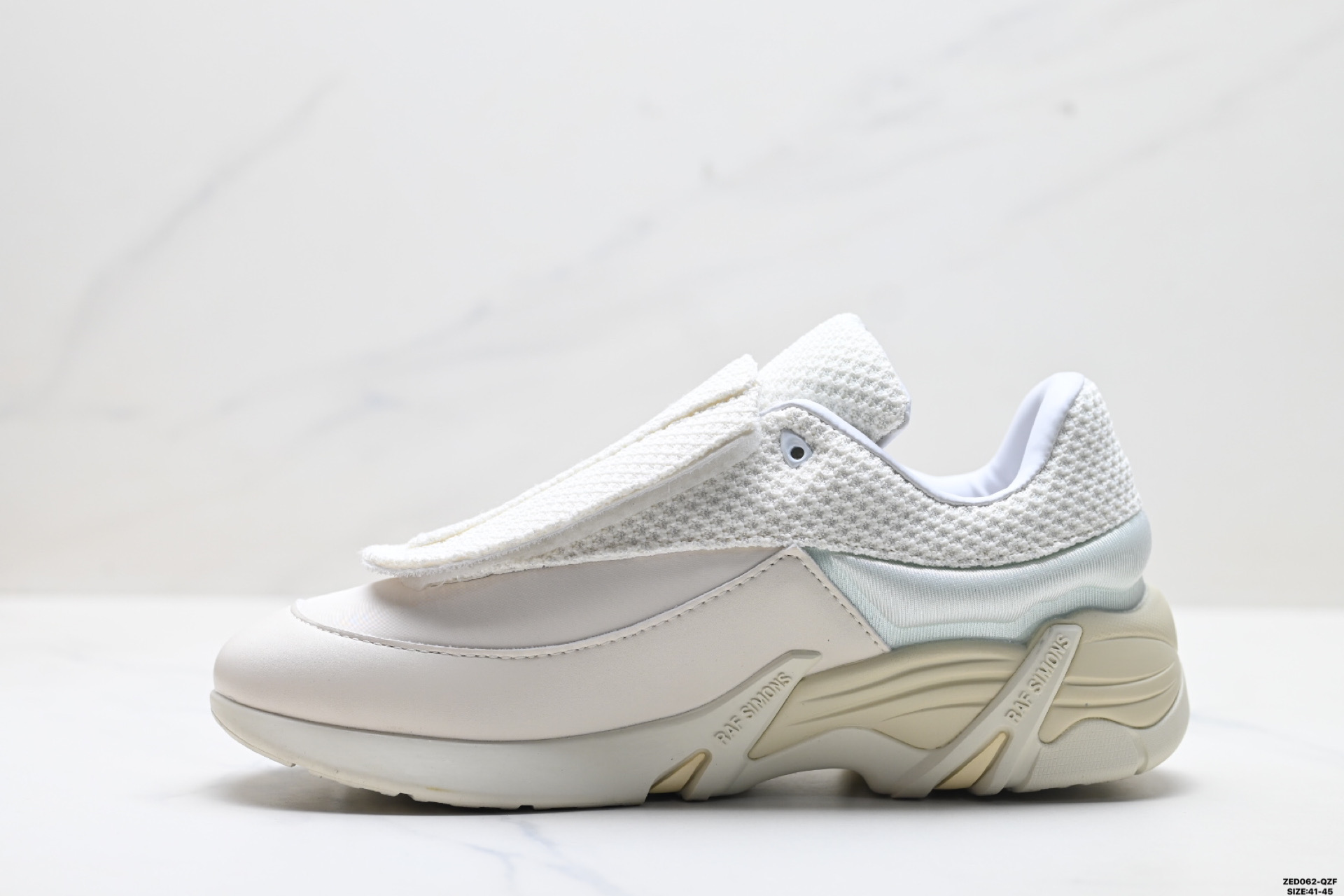 280 RAF SIMONS CYLON-21 潮流运动 织物皮革 圆头系带 低帮休闲鞋 HR740006S