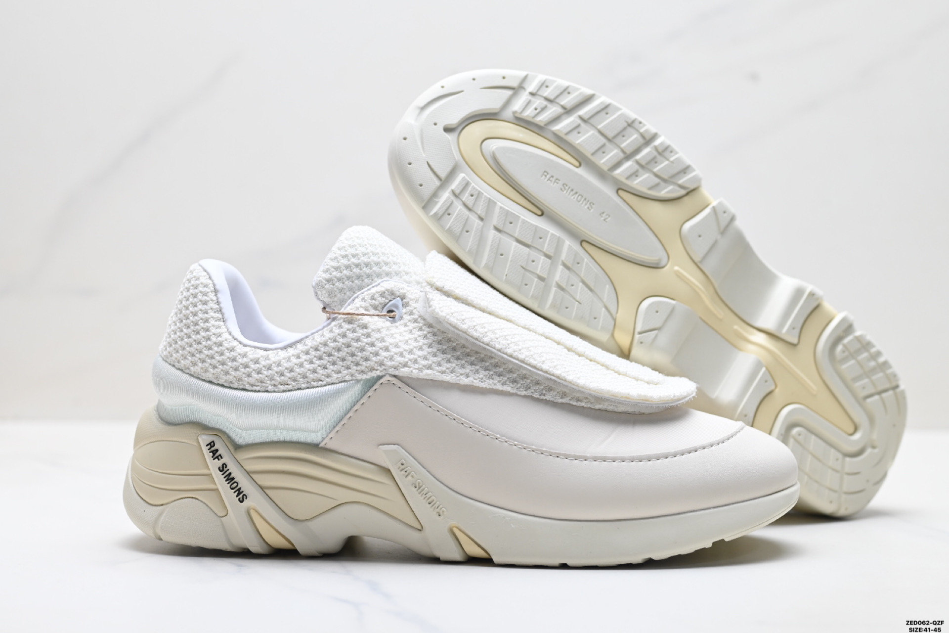 280 RAF SIMONS CYLON-21 潮流运动 织物皮革 圆头系带 低帮休闲鞋 HR740006S