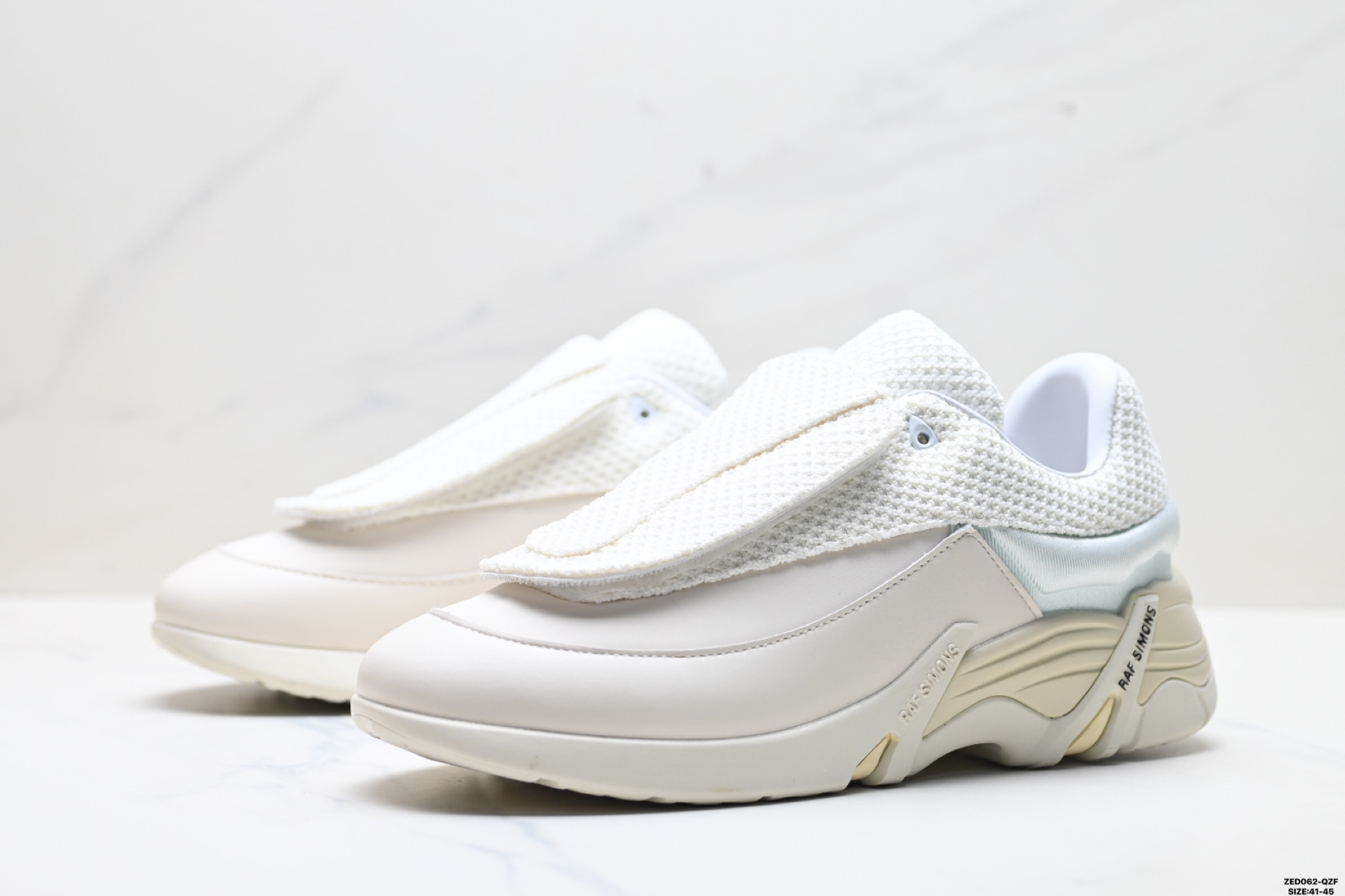 280 RAF SIMONS CYLON-21 潮流运动 织物皮革 圆头系带 低帮休闲鞋 HR740006S