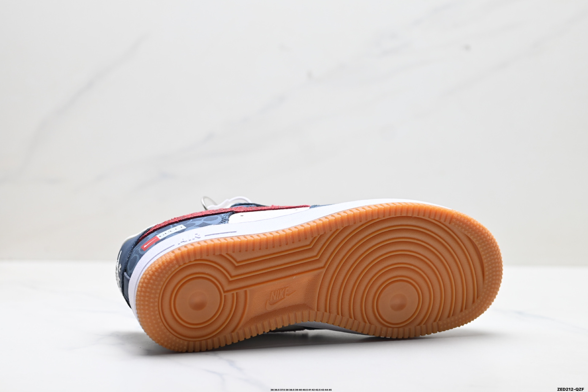 280 NIKE AIR FORCE 1‘07 LV8 DF0188-039