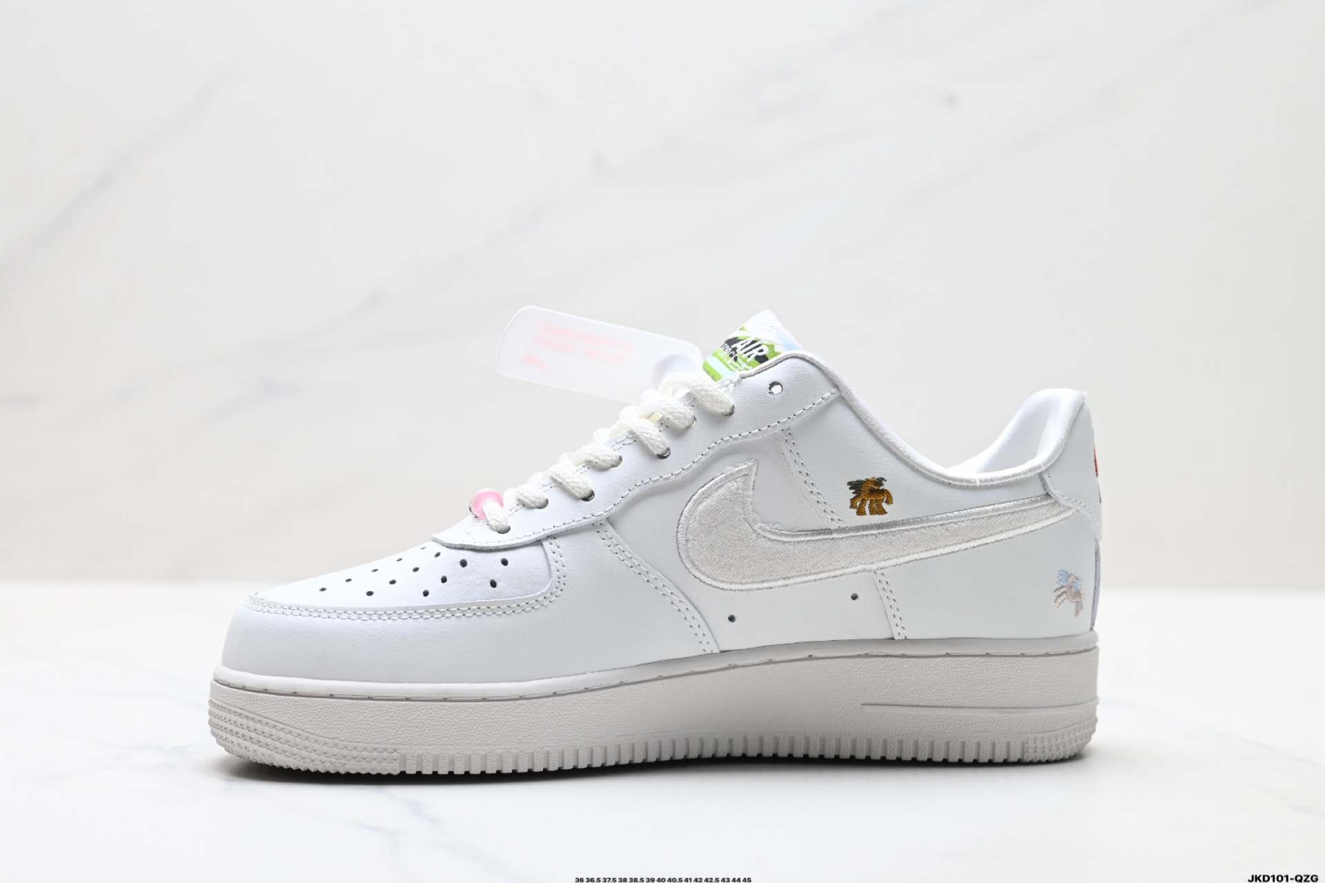 180 耐克Nike Air Force 1’07空军一号低帮百搭休闲运动板鞋 IQ1143-100-Chinese UA Cheap High Quatity Brand Clothes Bags handbags Sneakers wholesale wholesaler seller from China Factory suppliers Fashion Clothing Shoes best Quality Beautiful Price 180 耐克Nike Air Force 1’07空军一号低帮百搭休闲运动板鞋 IQ1143-100