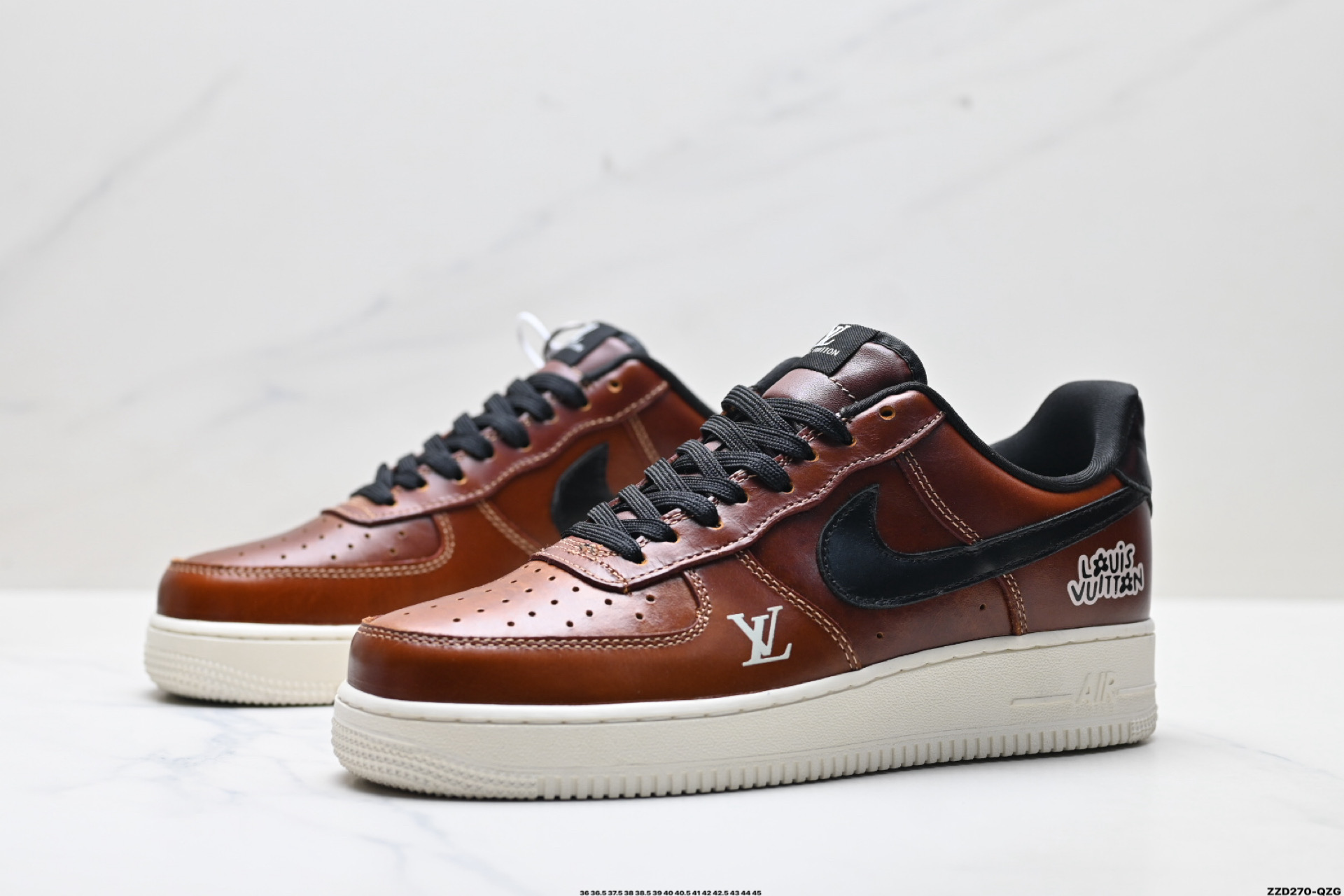 NIKE AIR FORCE 1‘07 LV8 DF0188-120