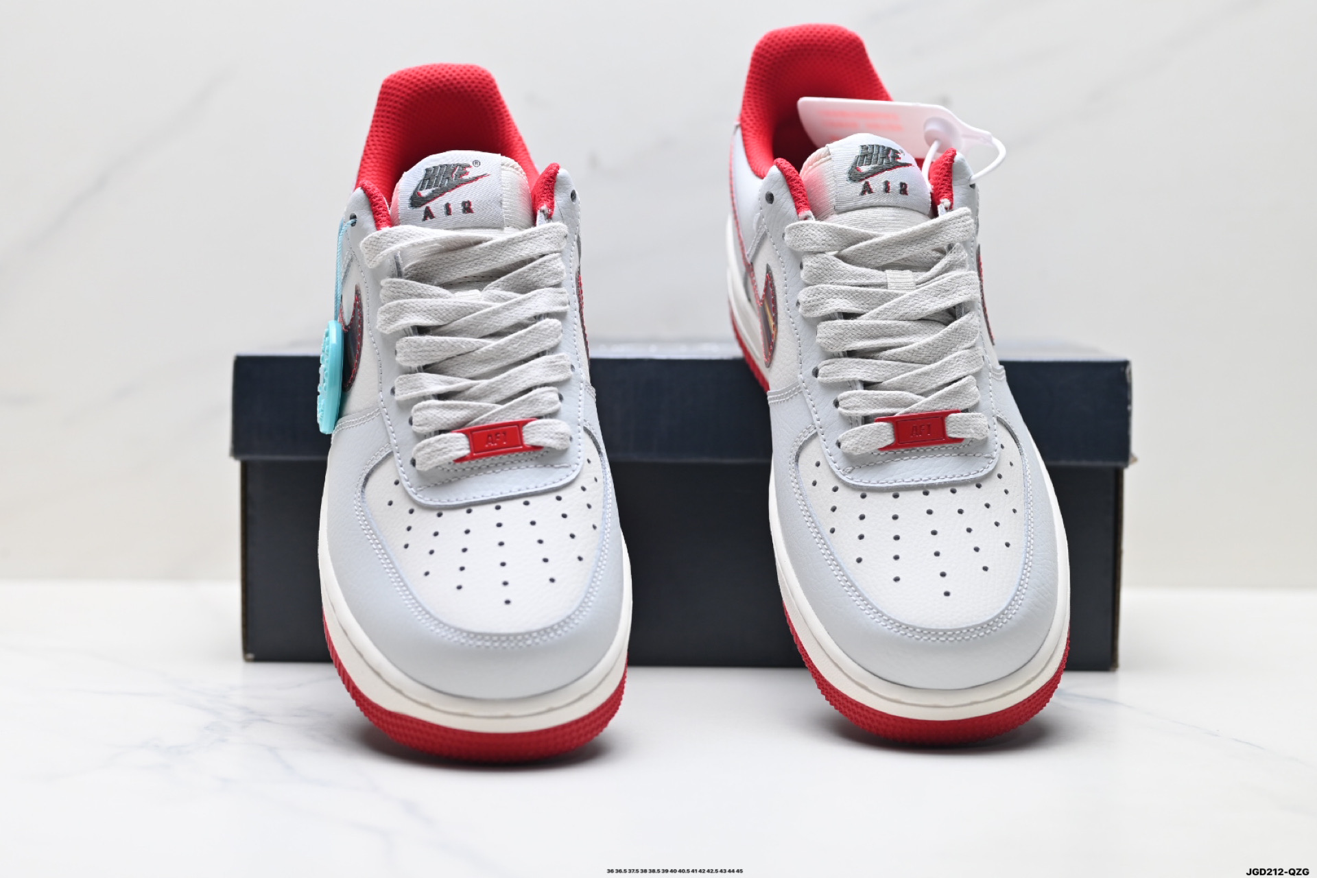 NIKE AIR FORCE 1‘07 lM7380-030 NIKE AIR FORCE 1‘07 lM7380-030