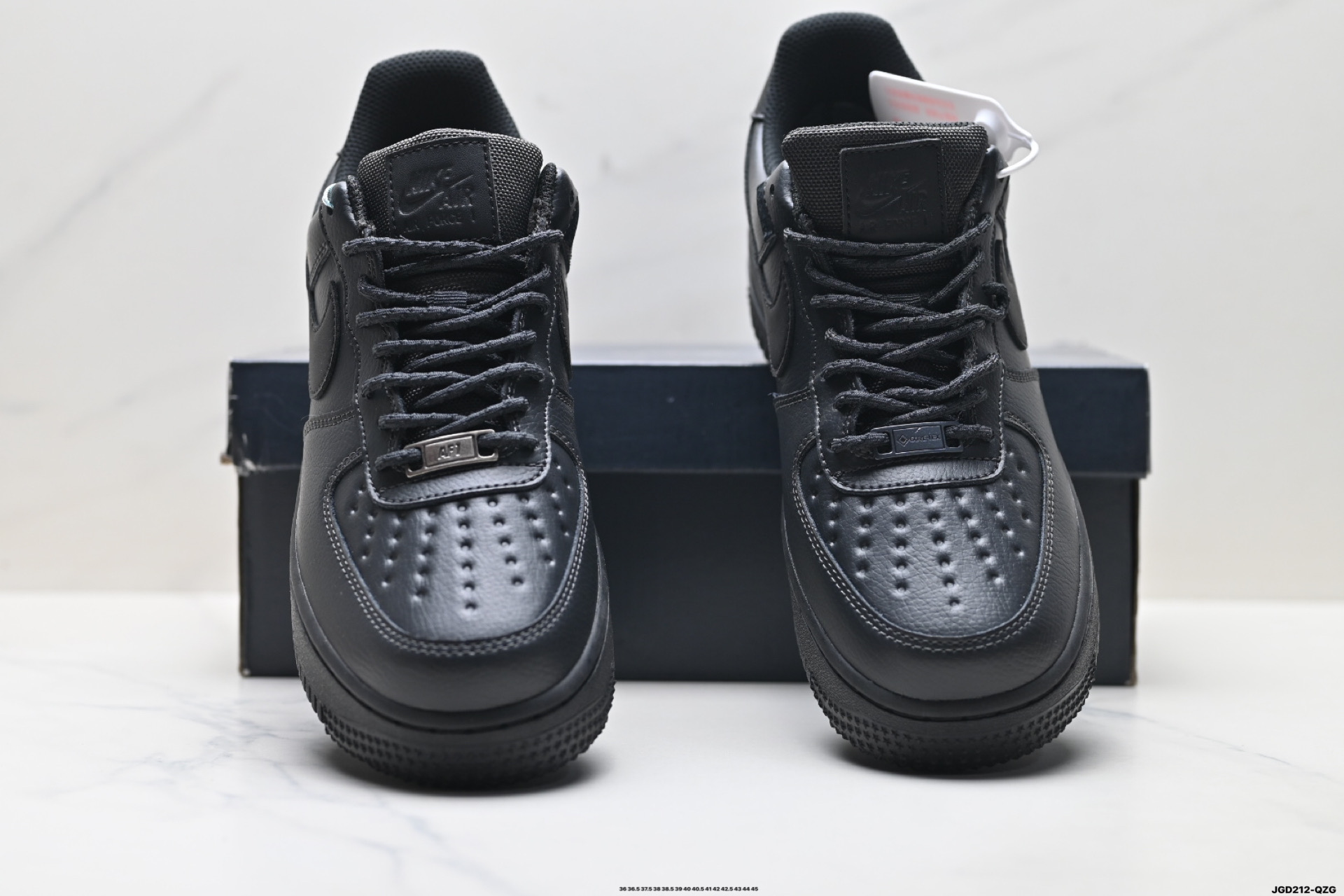NIKE AIR FORCE 1‘07 HV5953-001 NIKE AIR FORCE 1‘07 HV5953-001