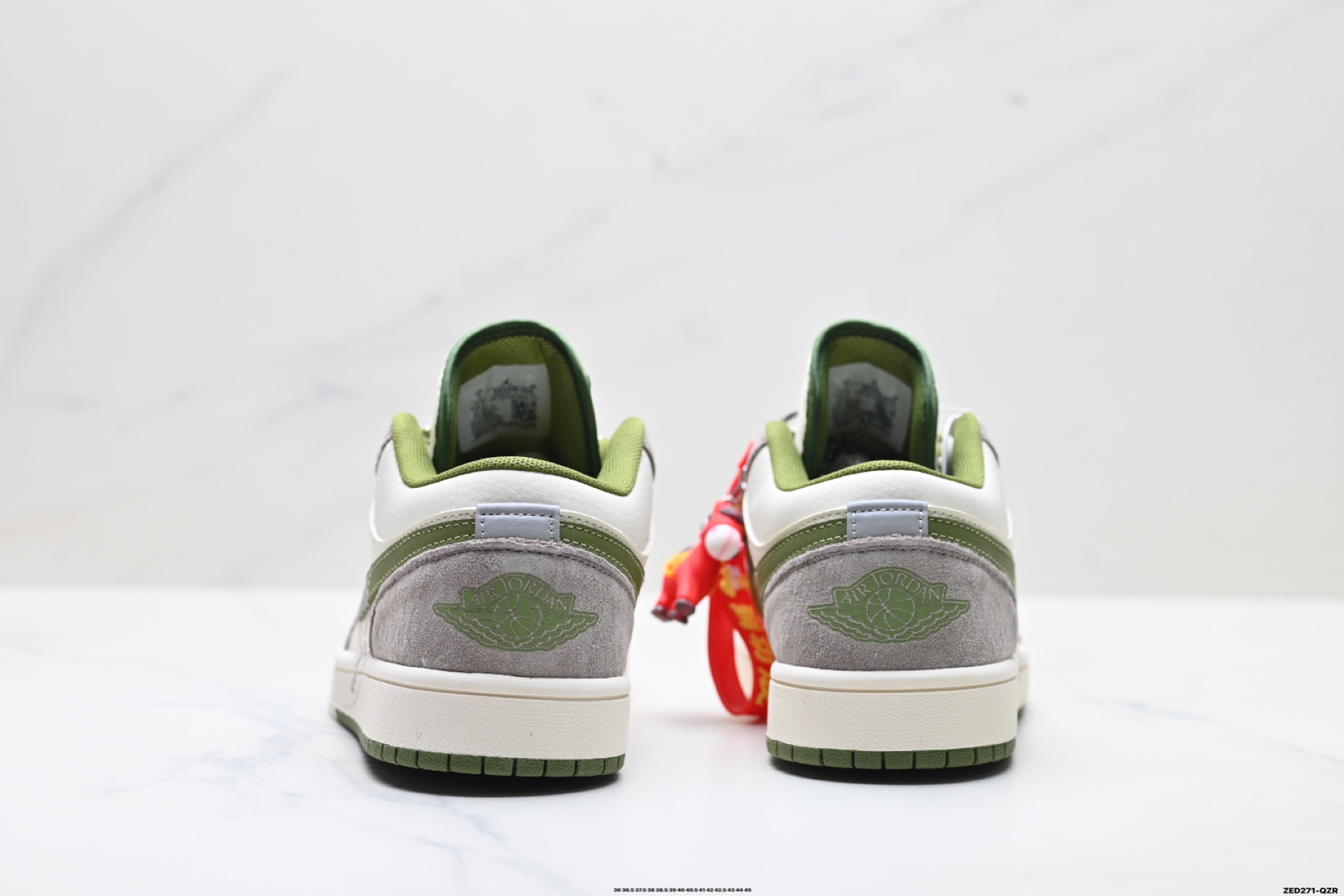 Nike Air Jordan 1 Low AJ1乔1低帮休闲板鞋 XX2606-006 Nike Air Jordan 1 Low AJ1乔1低帮休闲板鞋 XX2606-006