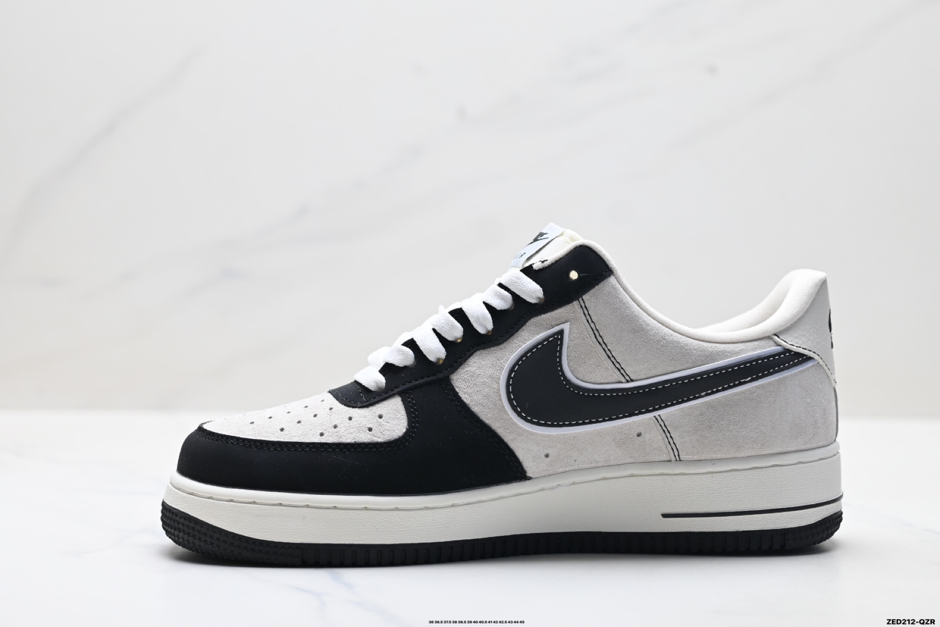 NIKE AIR FORCE 1‘07 LV8 SY1138-024 NIKE AIR FORCE 1‘07 LV8 SY1138-024