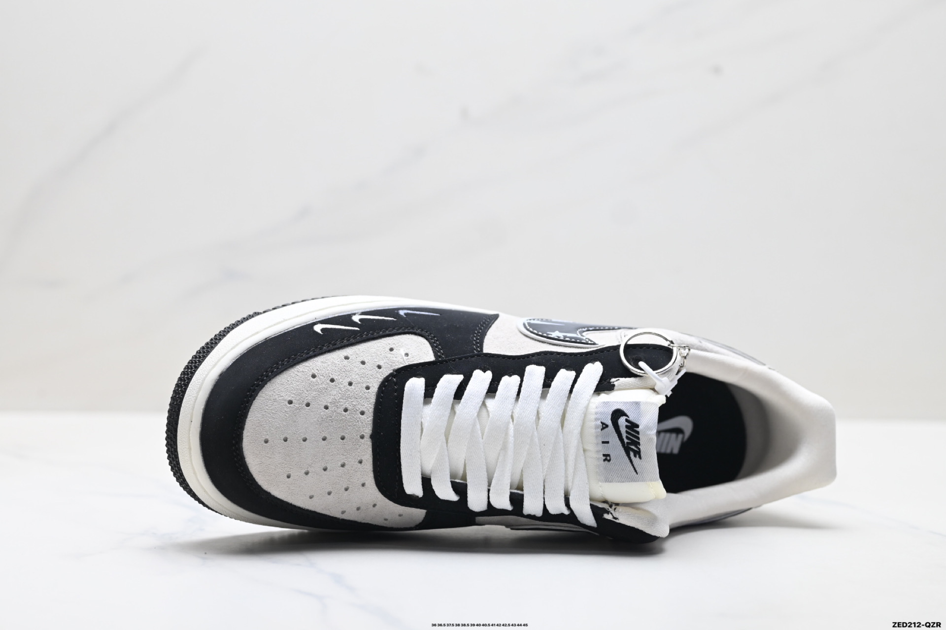 NIKE AIR FORCE 1‘07 LV8 SY1138-024 NIKE AIR FORCE 1‘07 LV8 SY1138-024