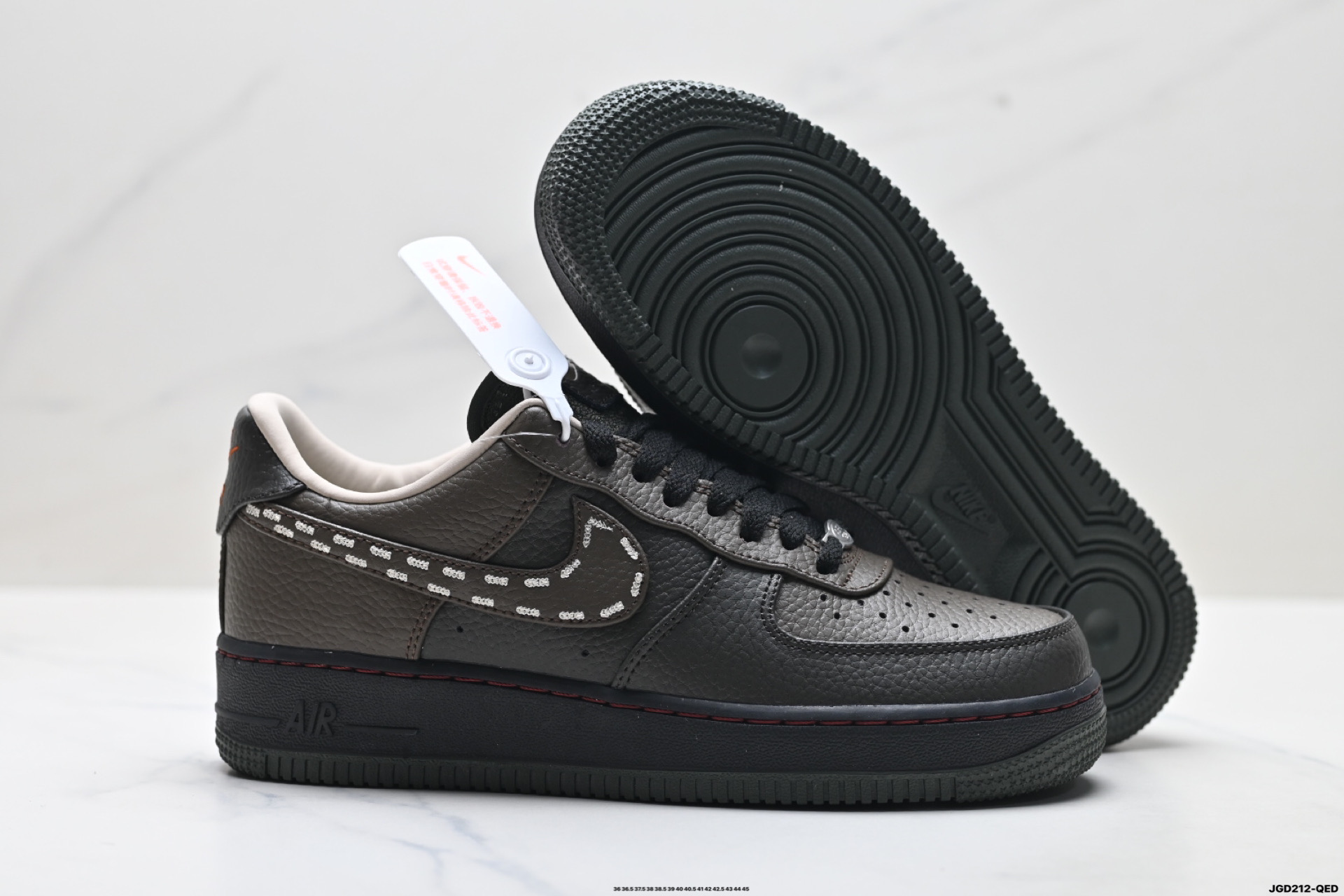 NIKE AIR FORCE 1‘07 IQ1122-320 NIKE AIR FORCE 1‘07 IQ1122-320