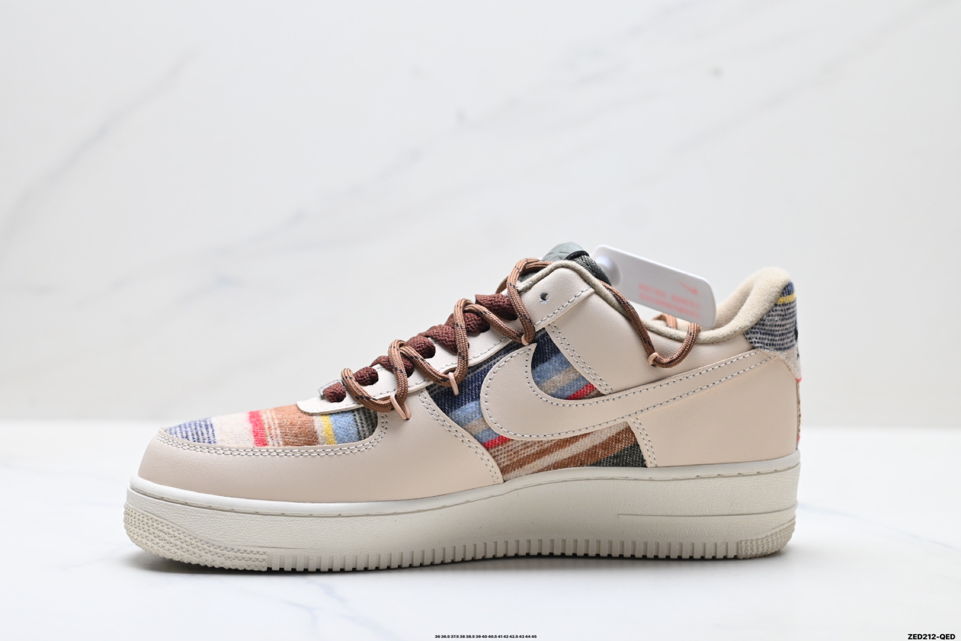 NIKE AIR FORCE 1‘07 CW1186-230 NIKE AIR FORCE 1‘07 CW1186-230