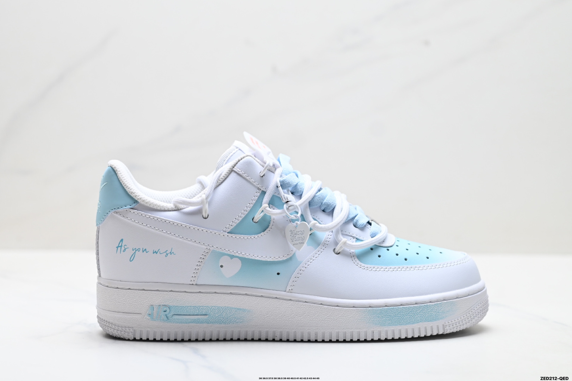 NIKE AIR FORCE 1‘07 ZH0316-028 NIKE AIR FORCE 1‘07 ZH0316-028