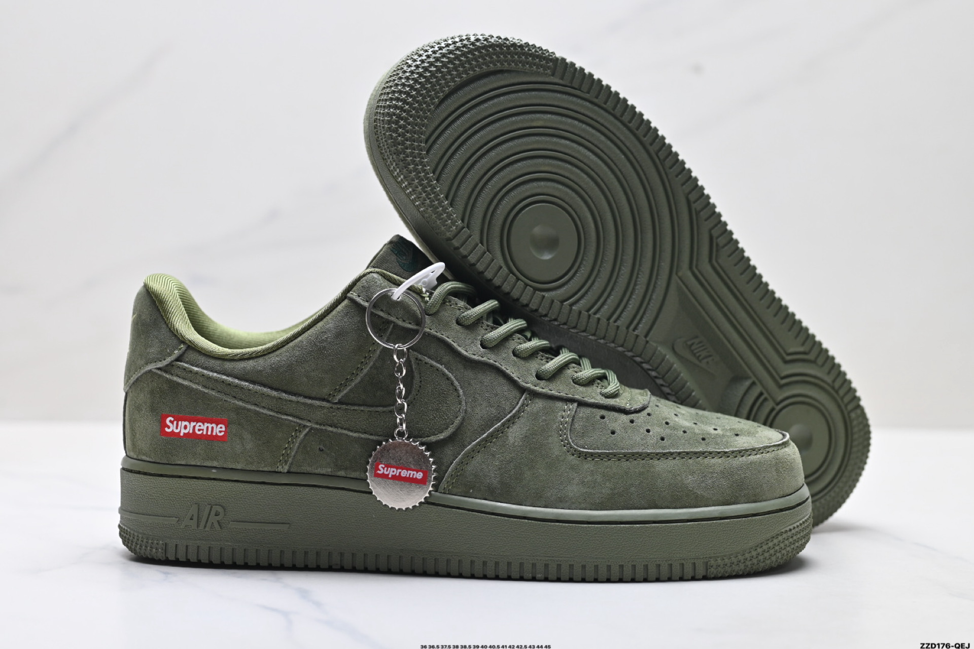NIKE AIR FORCE 1‘07 LV8 DF0188-117 NIKE AIR FORCE 1‘07 LV8 DF0188-117