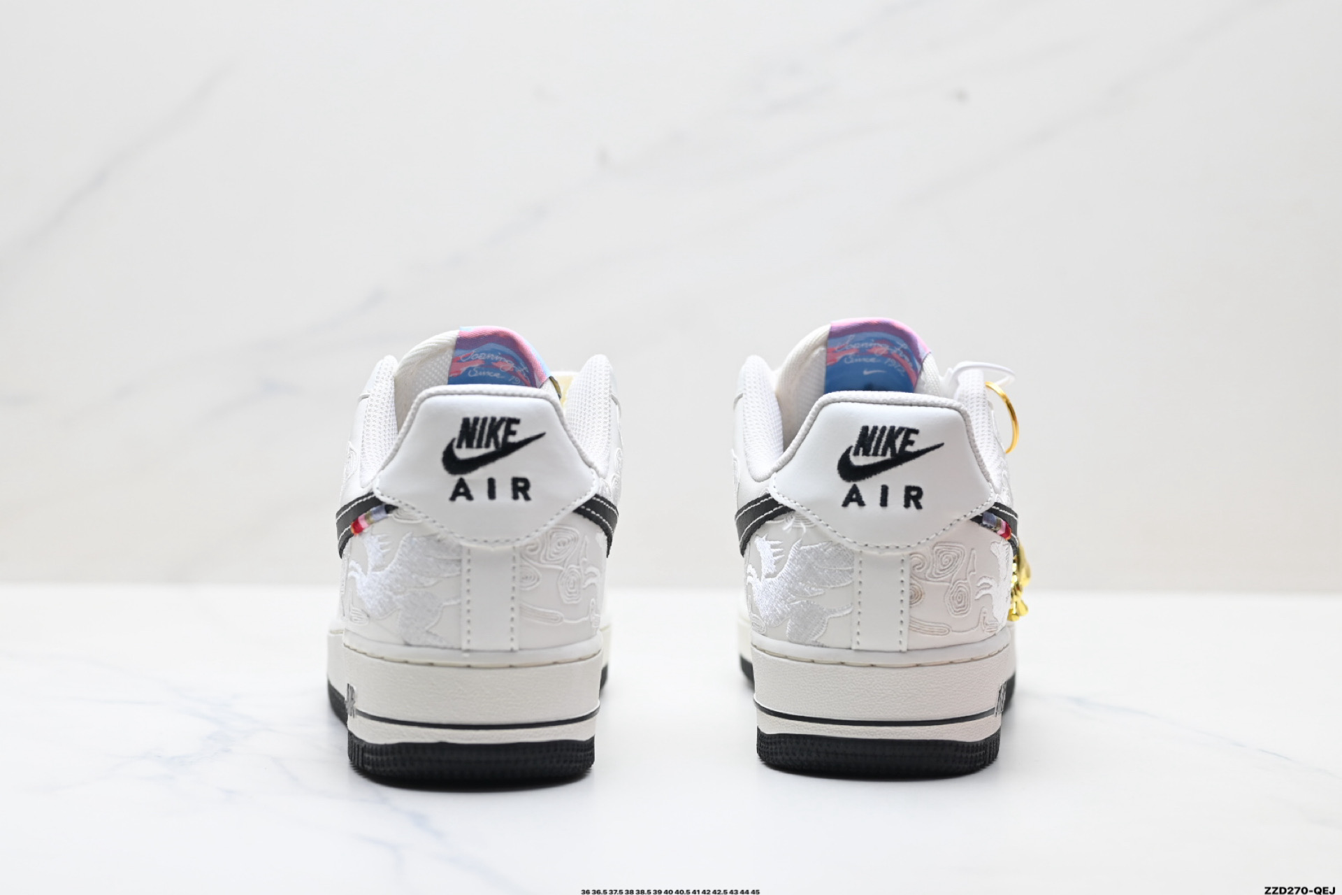 NIKE AIR FORCE 1‘07 LV8 DD1982-347 NIKE AIR FORCE 1‘07 LV8 DD1982-347