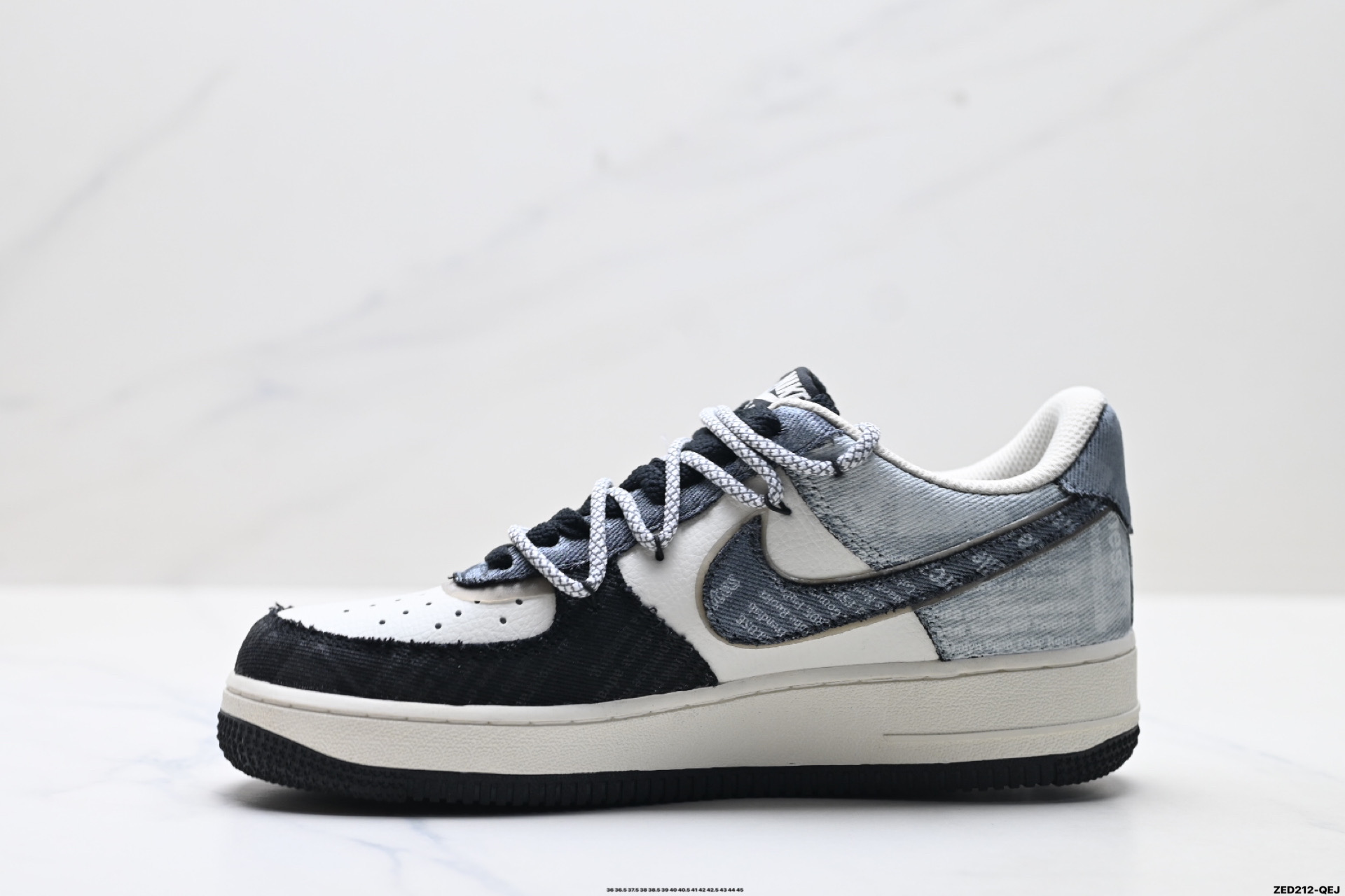 NIKE AIR FORCE 1‘07 FB0607-110 NIKE AIR FORCE 1‘07 FB0607-110