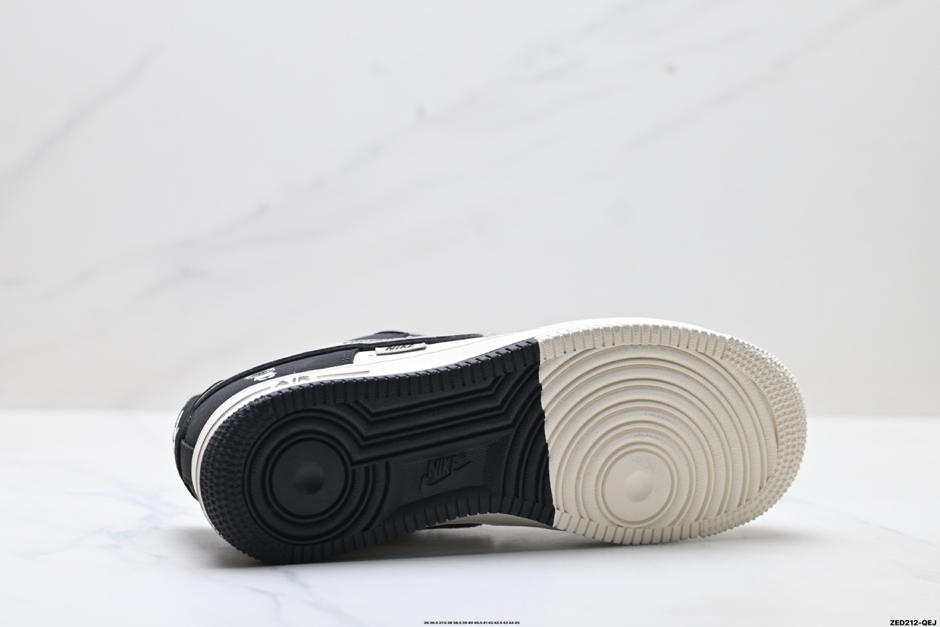 NIKE AIR FORCE 1‘07 XD9314-611 NIKE AIR FORCE 1‘07 XD9314-611