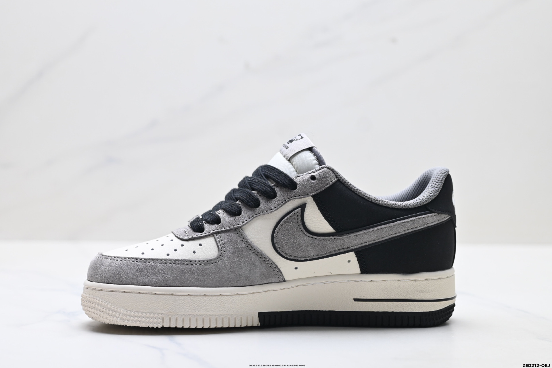 NIKE AIR FORCE 1‘07 XD9314-611 NIKE AIR FORCE 1‘07 XD9314-611