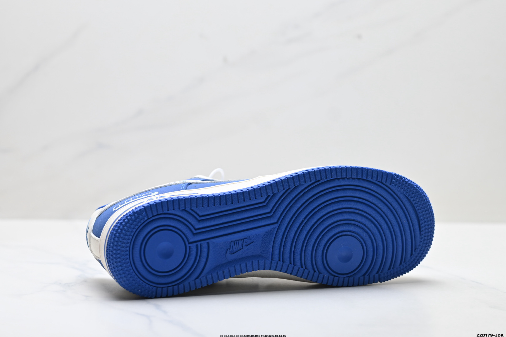 NIKE AIR FORCE 1‘07 LV8 XD9314-612