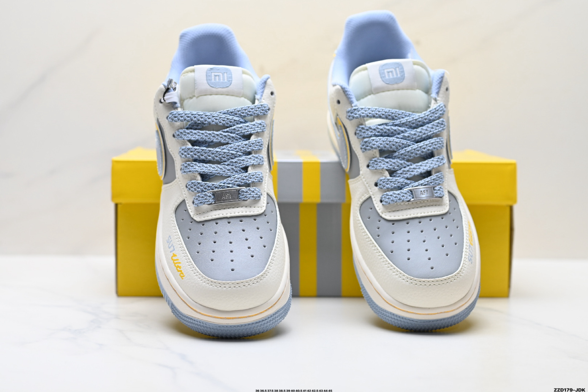 NIKE AIR FORCE 1‘07 LV8 XX3168-215