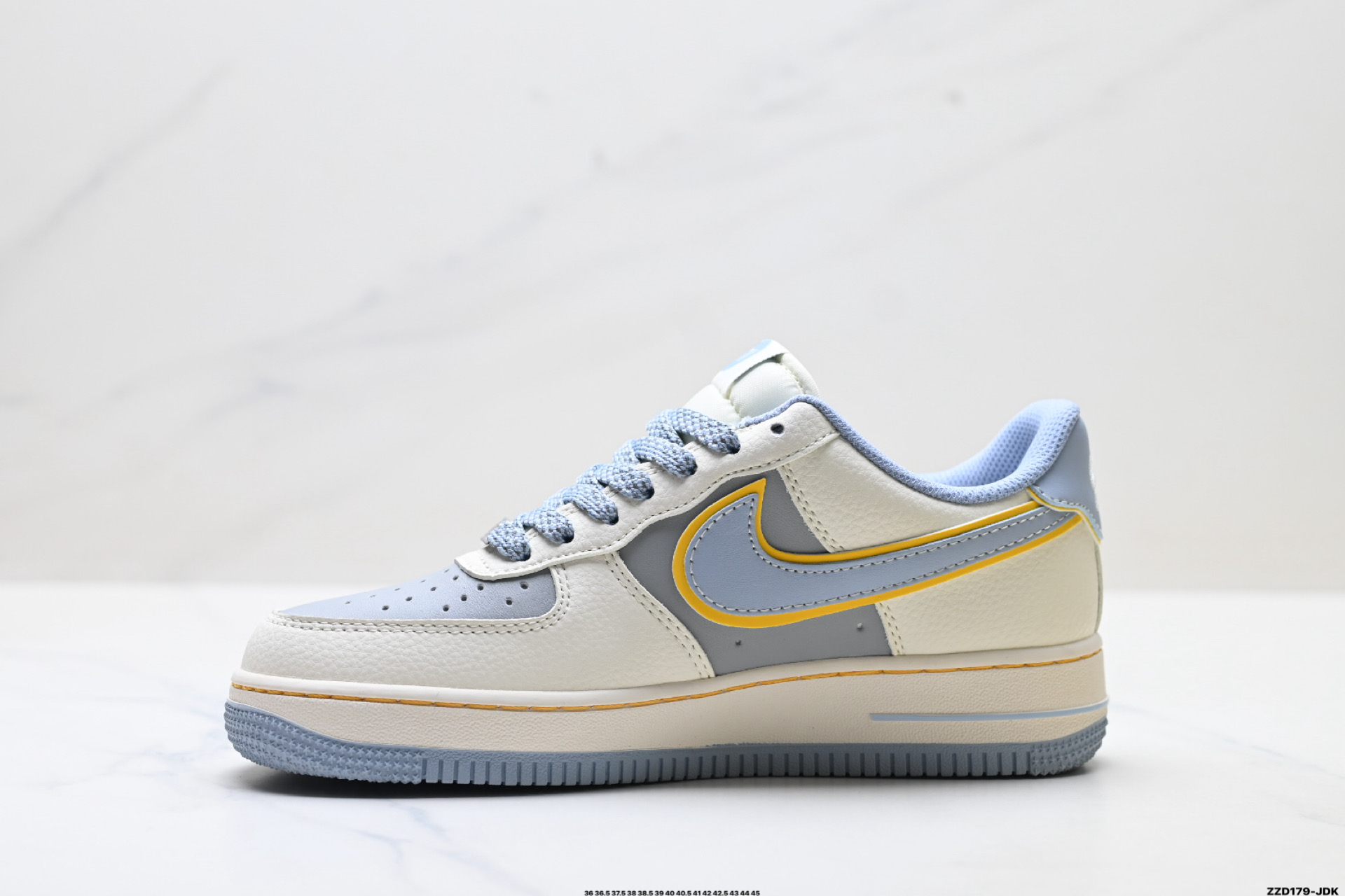 NIKE AIR FORCE 1‘07 LV8 XX3168-215