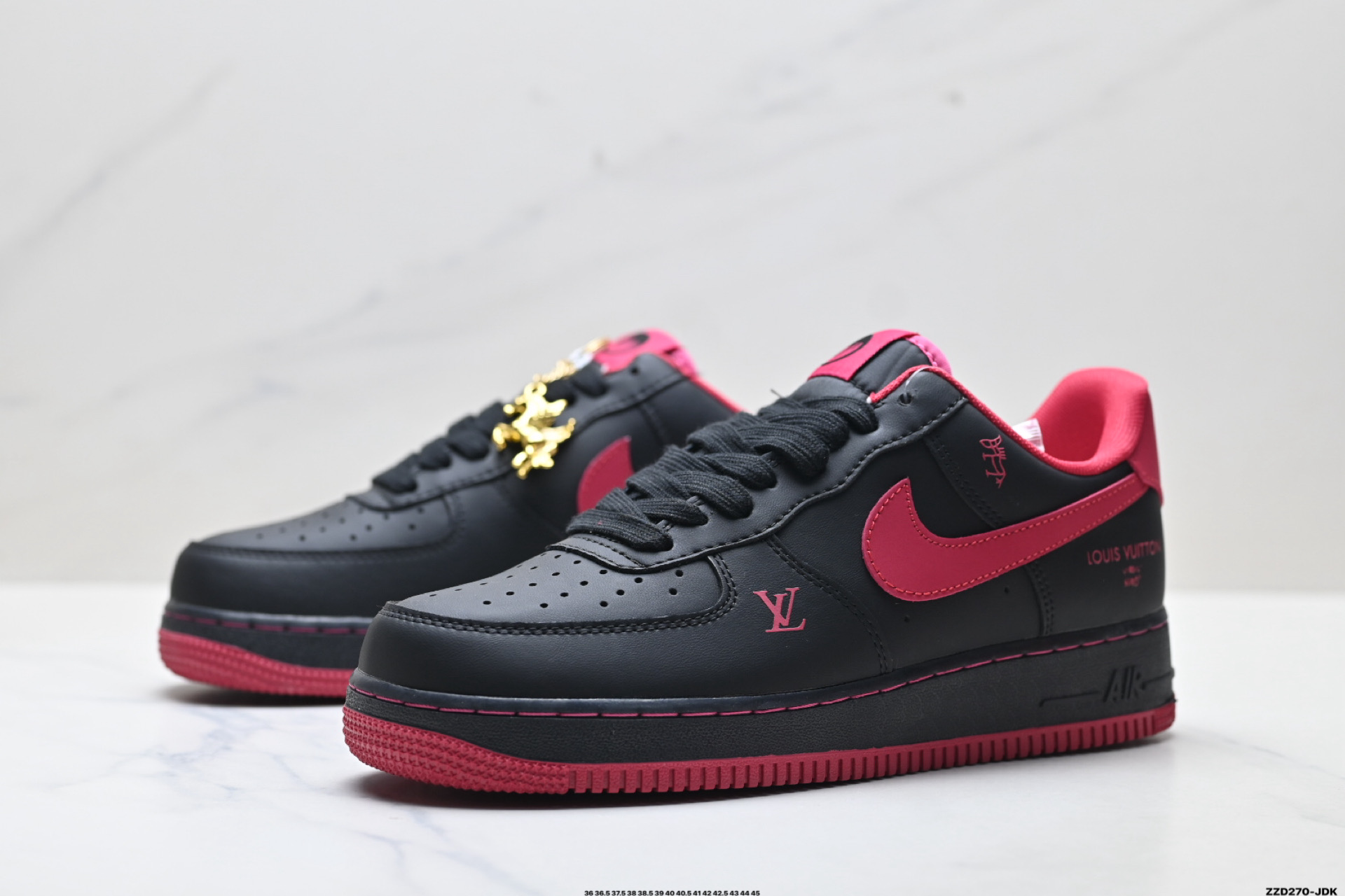 NIKE AIR FORCE 1‘07 LV8 FV3694-102