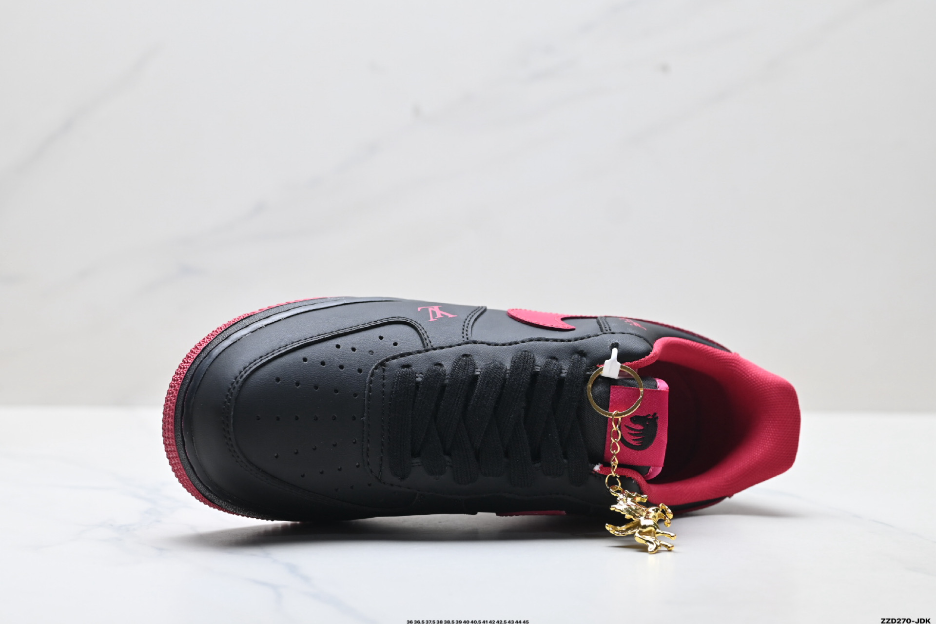 NIKE AIR FORCE 1‘07 LV8 FV3694-102