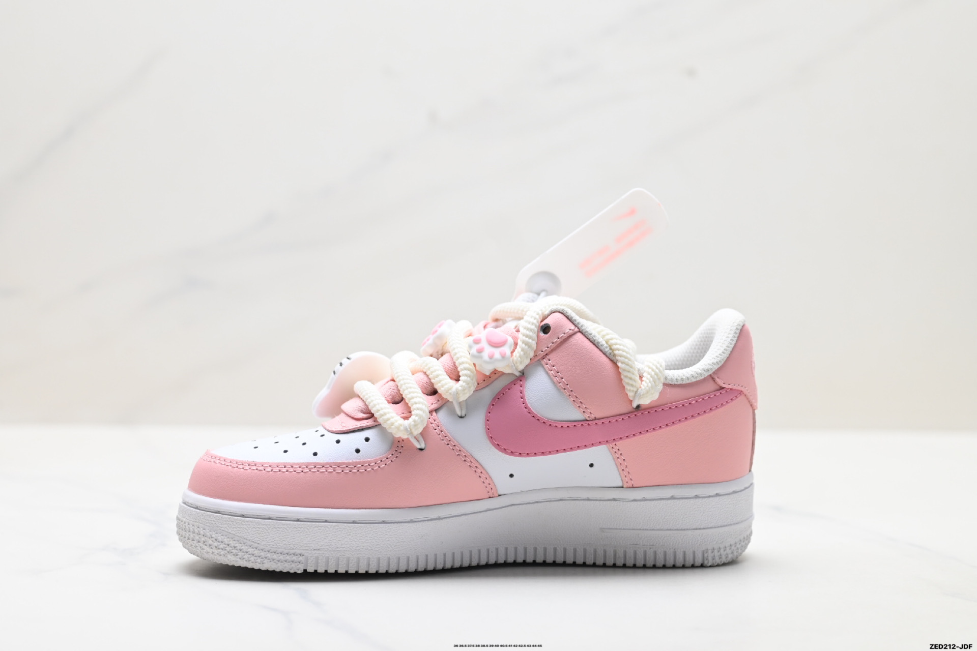 NIKE AIR FORCE 1‘07 LV8 YY2024-762