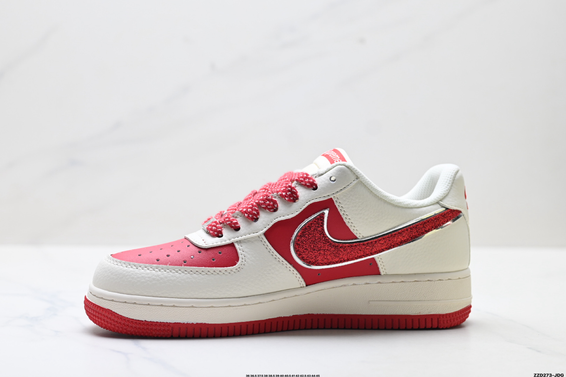 NIKE AIR FORCE 1‘07 LV8 QY6878-604