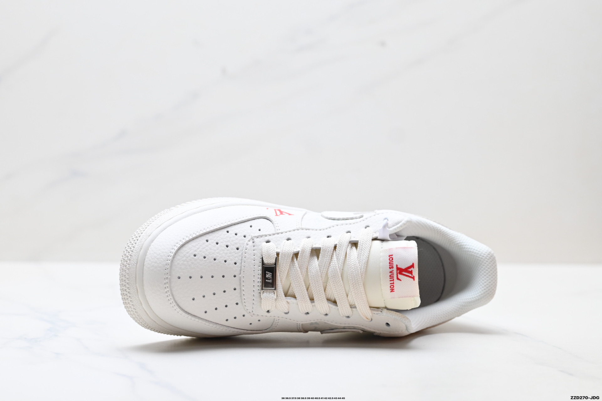 NIKE AIR FORCE 1‘07 LV8 MM3399-801