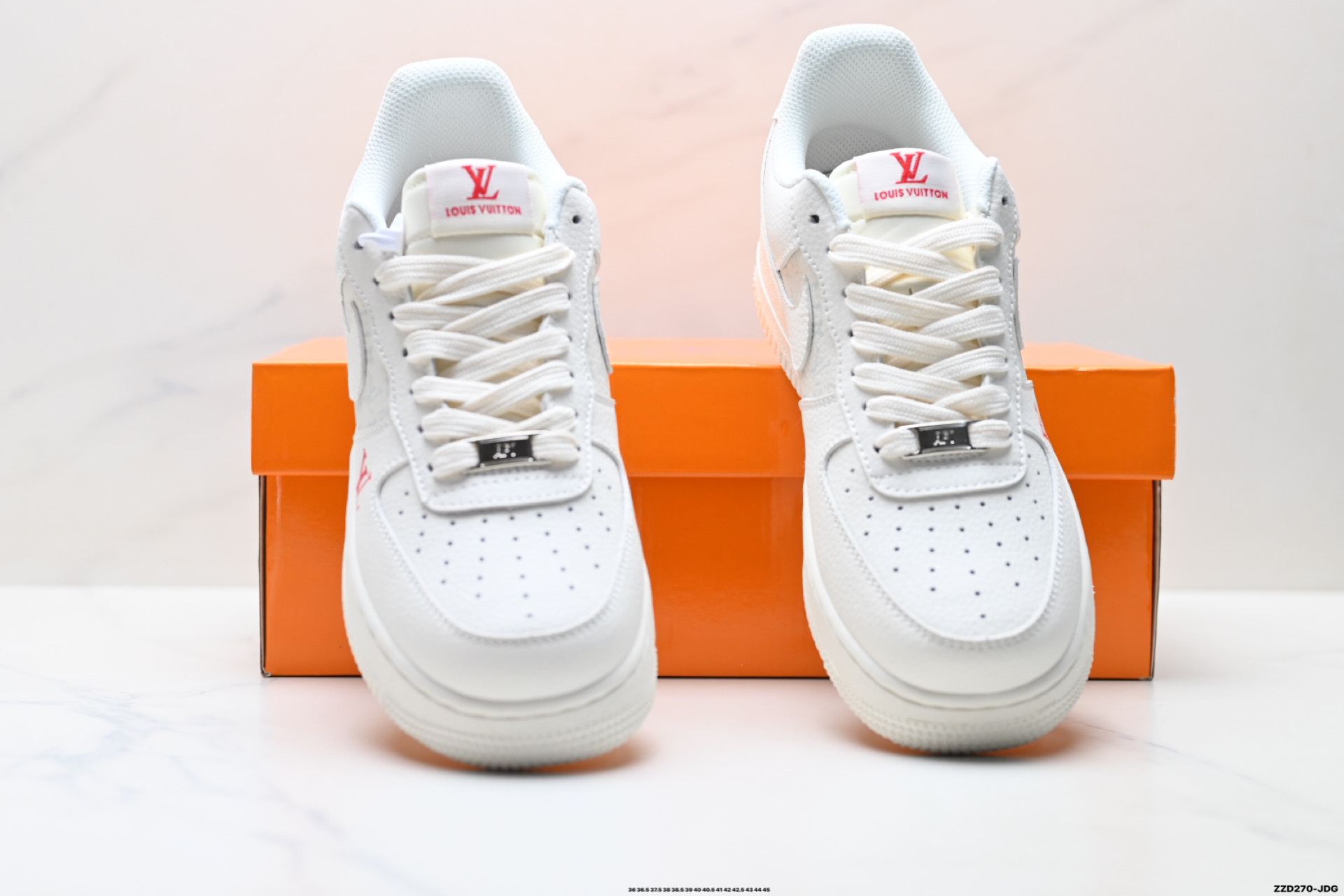 NIKE AIR FORCE 1‘07 LV8 MM3399-801